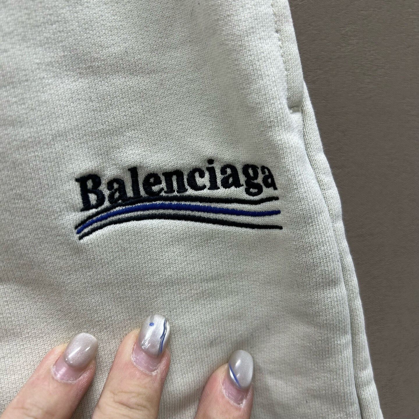 Balenciaga Balenciaga Embroidered Shorts with Coca-Cola Size US 30 / EU 46 - 3 Thumbnail
