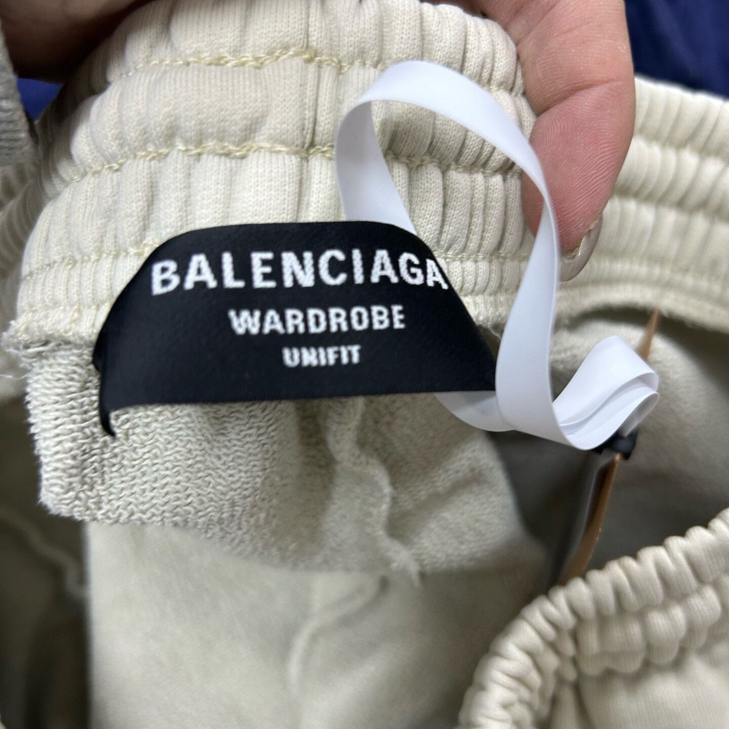Balenciaga Balenciaga Embroidered Shorts with Coca-Cola Size US 30 / EU 46 - 4 Thumbnail