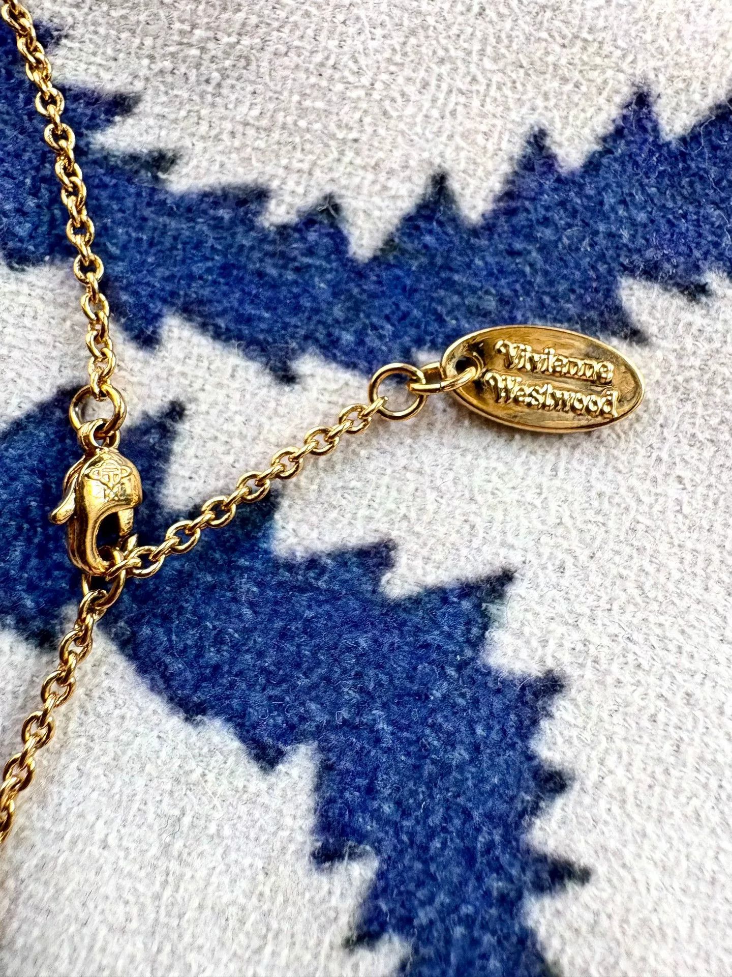Vivienne Westwood Vivienne Westwood Saturn Pendant Necklace Size ONE SIZE - 7 Thumbnail