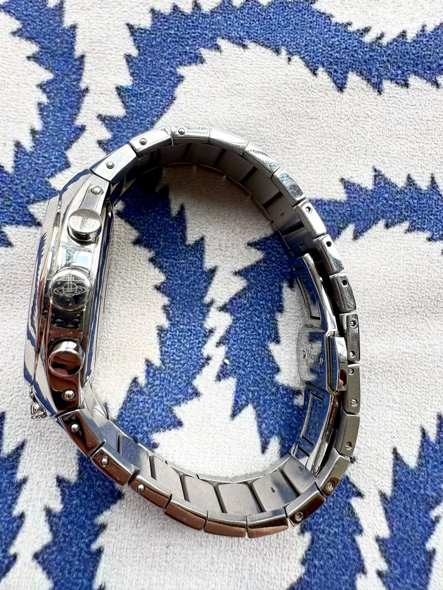 Vivienne Westwood Vivienne Westwood Vintage White Dial Watch Size ONE SIZE - 4 Thumbnail