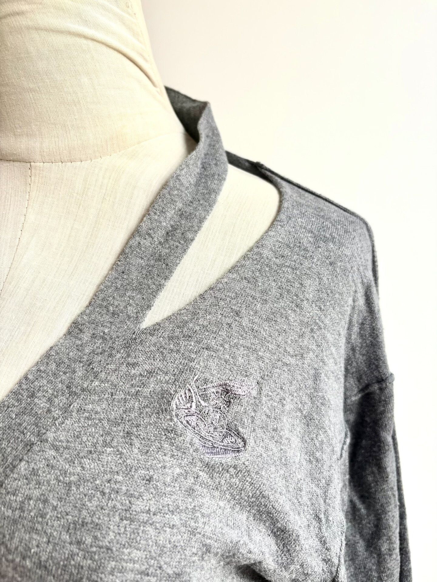 Vivienne Westwood Vivienne Westwood Gray Knit Sweater Size XS / US 0-2 / IT 36-38 - 6 Thumbnail