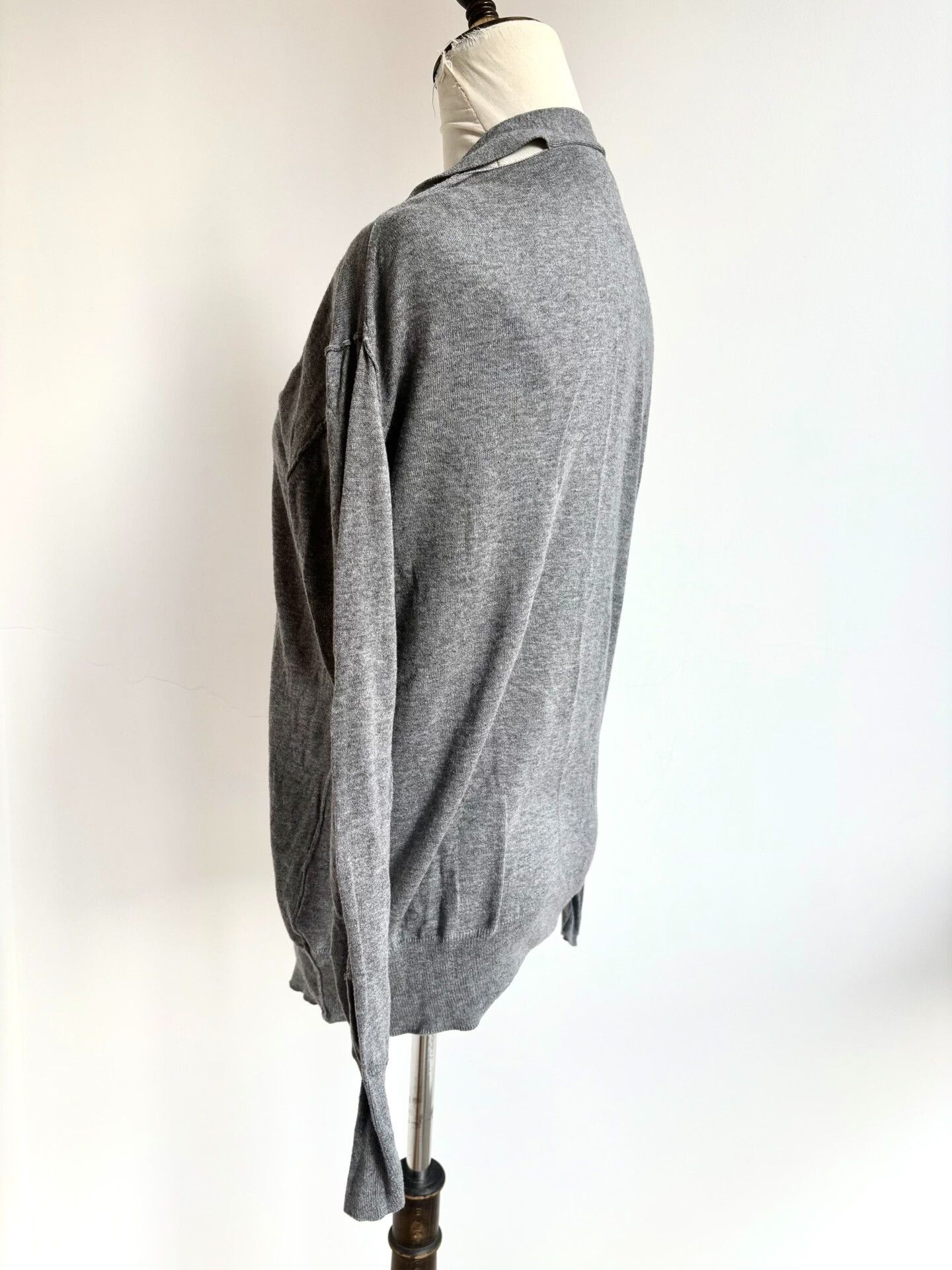Vivienne Westwood Vivienne Westwood Gray Knit Sweater Size XS / US 0-2 / IT 36-38 - 3 Thumbnail
