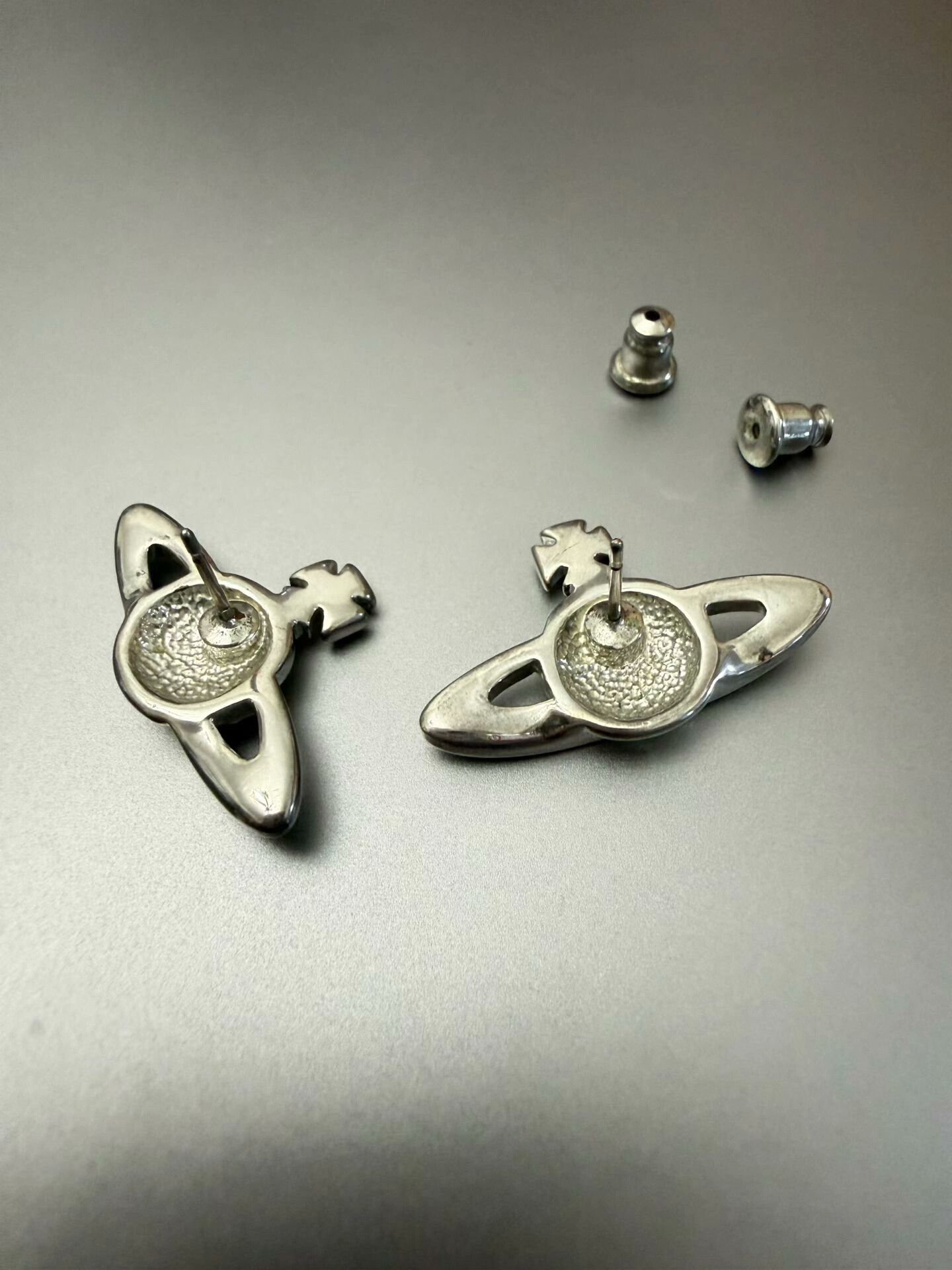 Vivienne Westwood Vintage Vivienne Westwood Saturn Earrings Size ONE SIZE - 4 Thumbnail