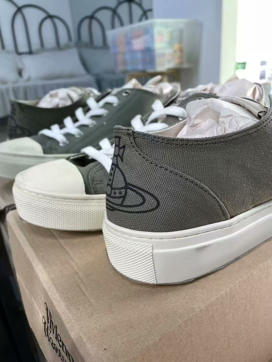 Vivienne Westwood Vivienne Westwood Canvas Sneakers Size US 9 / EU 42 - 2 Thumbnail