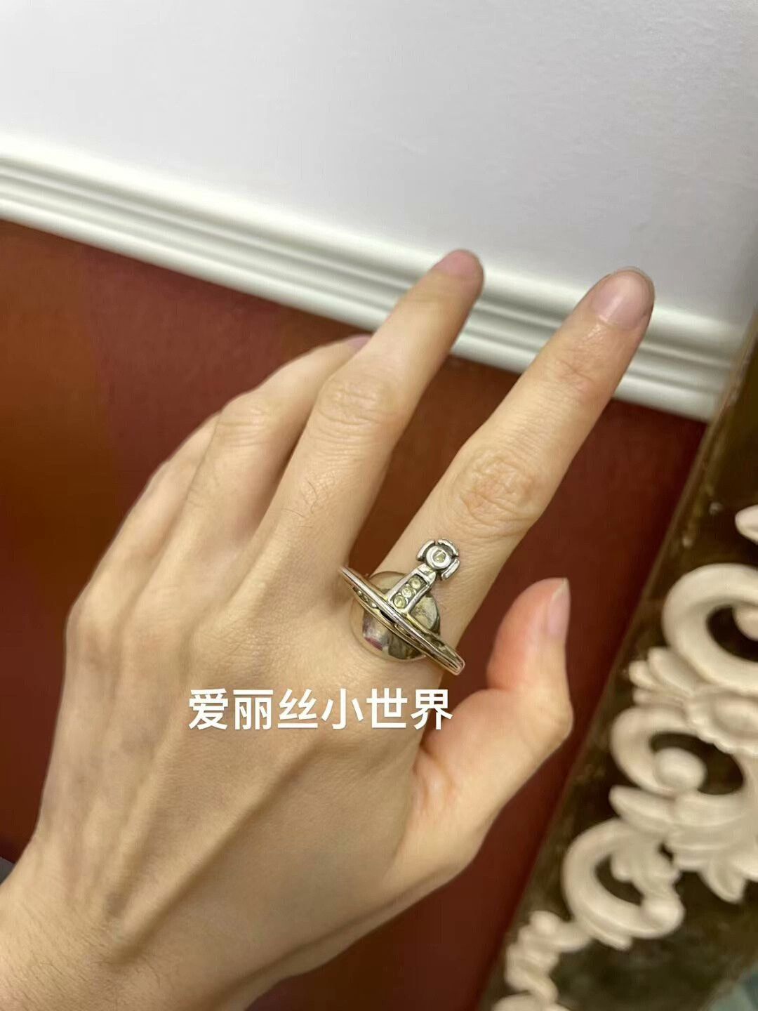 Vivienne Westwood Vivienne Westwood Saturn Ring Size L Size ONE SIZE - 2 Thumbnail