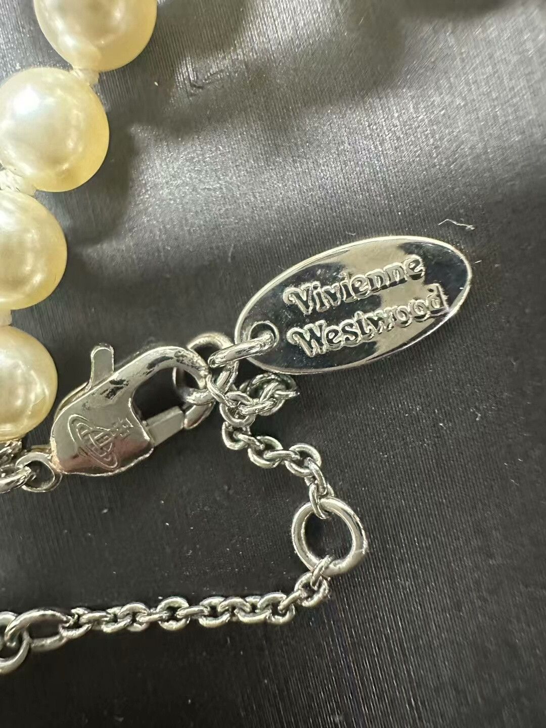 Vivienne Westwood Vivienne Westwood Pearl Brooch Necklace Size ONE SIZE - 4 Thumbnail