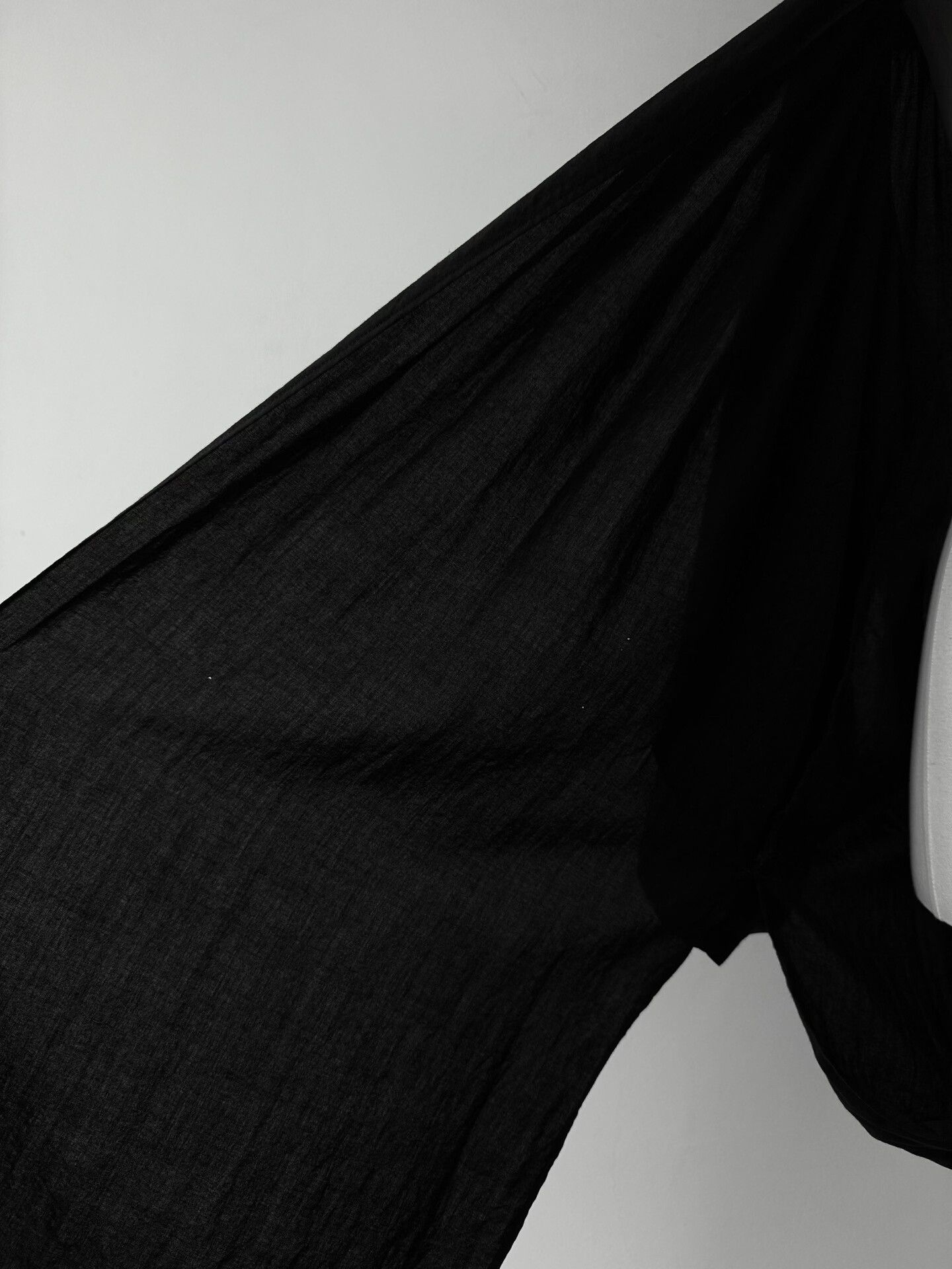 Limi Feu Yohji Yamamoto Black Flowing Shirt Size S / US 4 / IT 40 - 7 Thumbnail