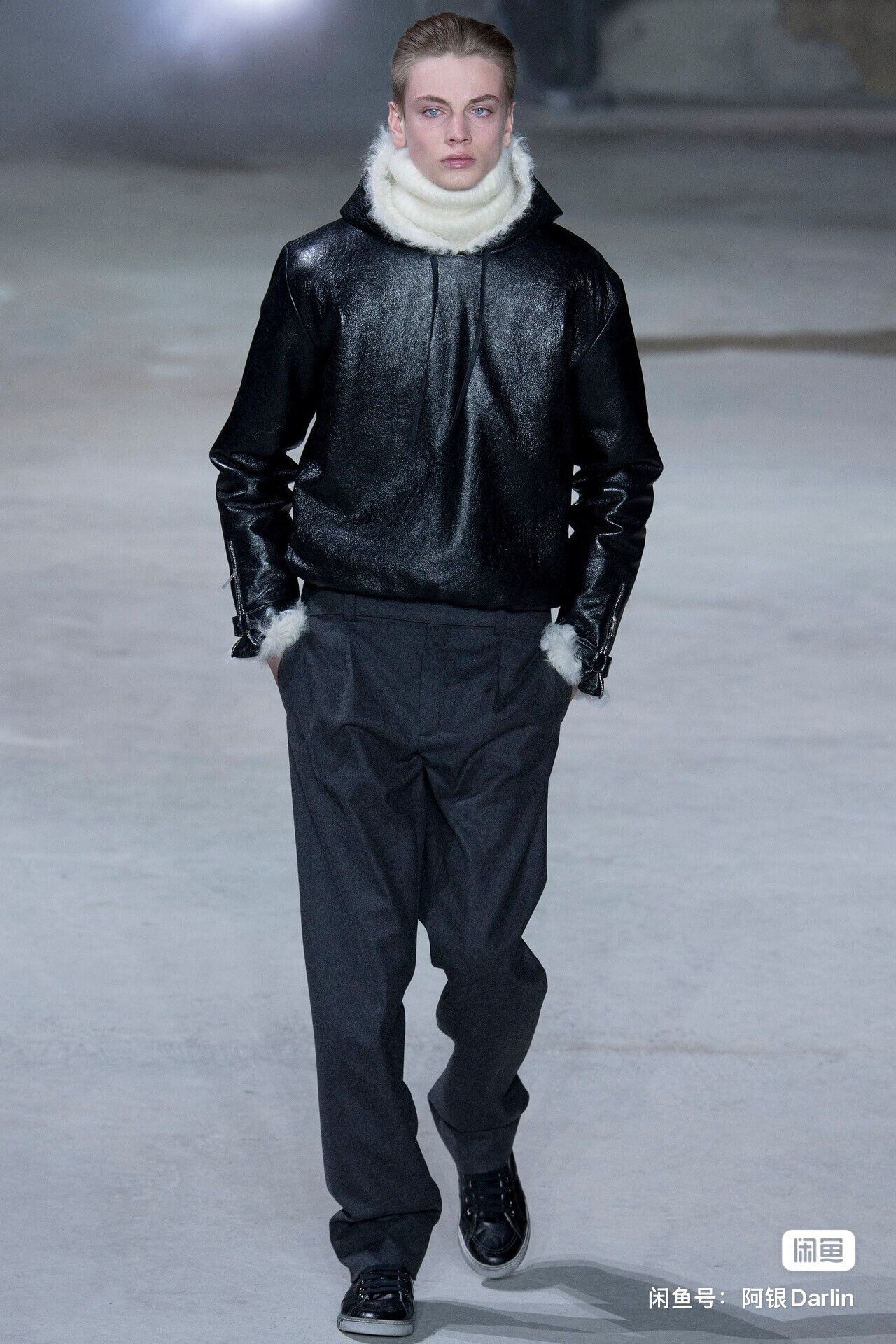 Saint Laurent Paris Saint Laurent Black Leather Hooded Sweatshirt Size US S / EU 44-46 / 1 - 6 Thumbnail