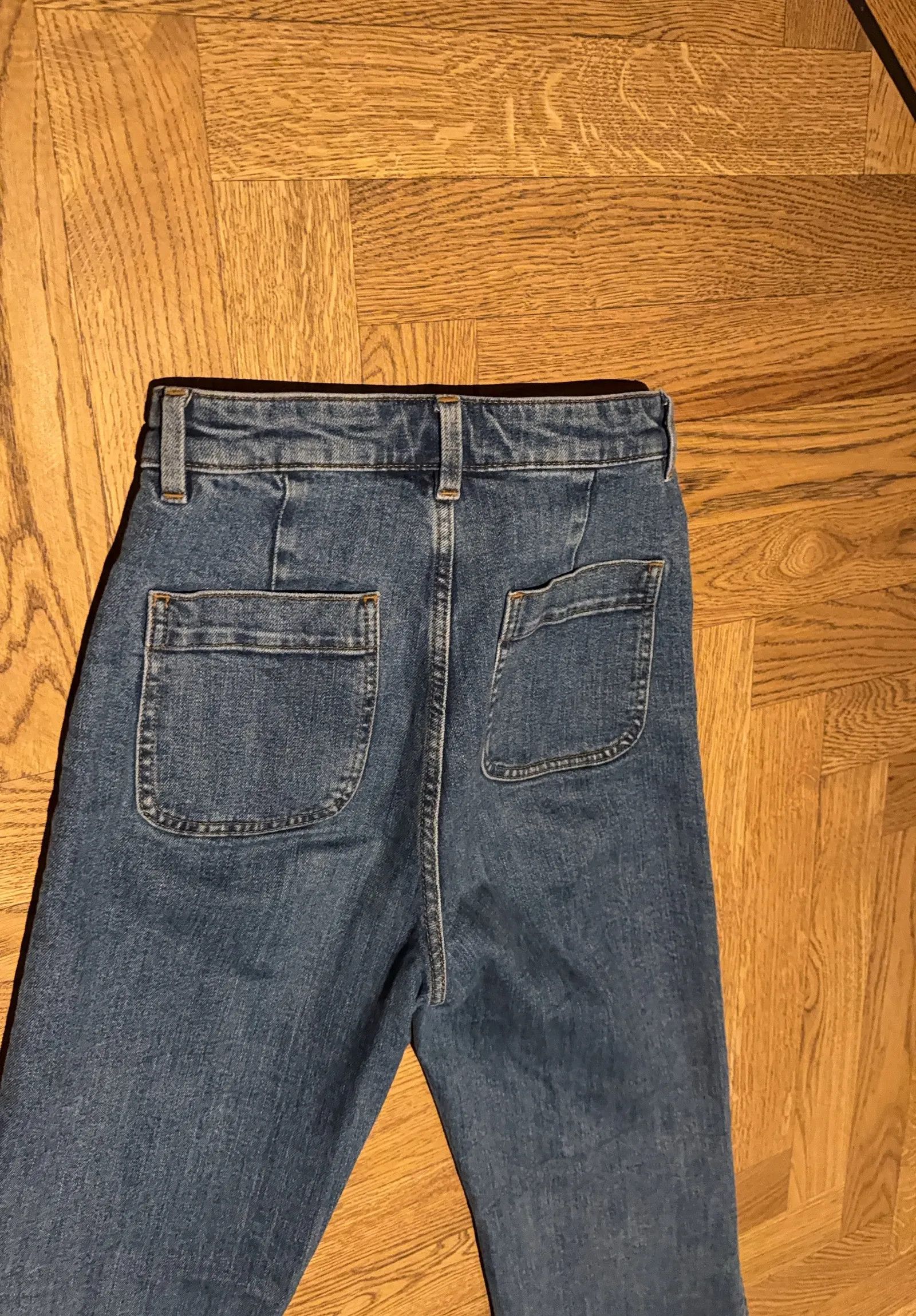 & Other Stories & Other Stories Jeans med fickor fram Jeans Size 25" / US 0 / IT 36 - 6 Thumbnail