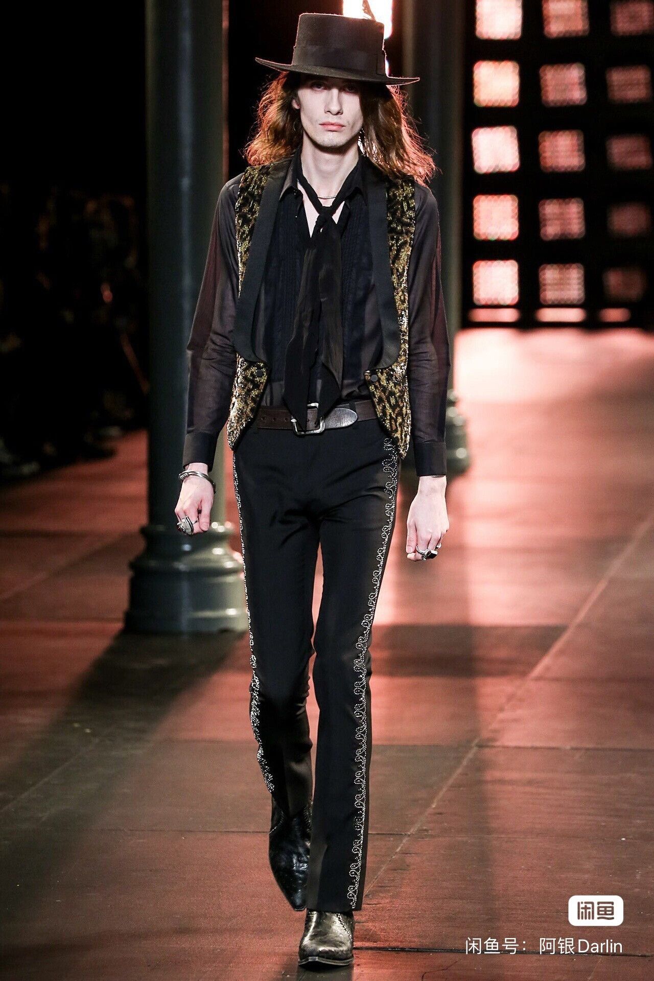 Saint Laurent Paris Saint Laurent Leopard Print Vest Size L / US 10 / IT 46 - 7 Thumbnail