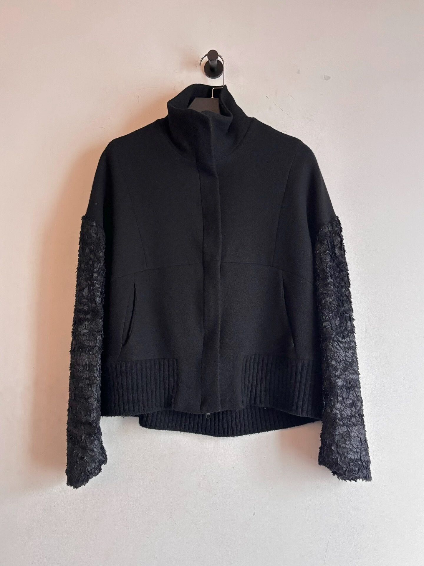 Ann Demeulemeester Ann Demeulemeester Black Feather Jacket Size XS / US 0-2 / IT 36-38 - 4 Thumbnail