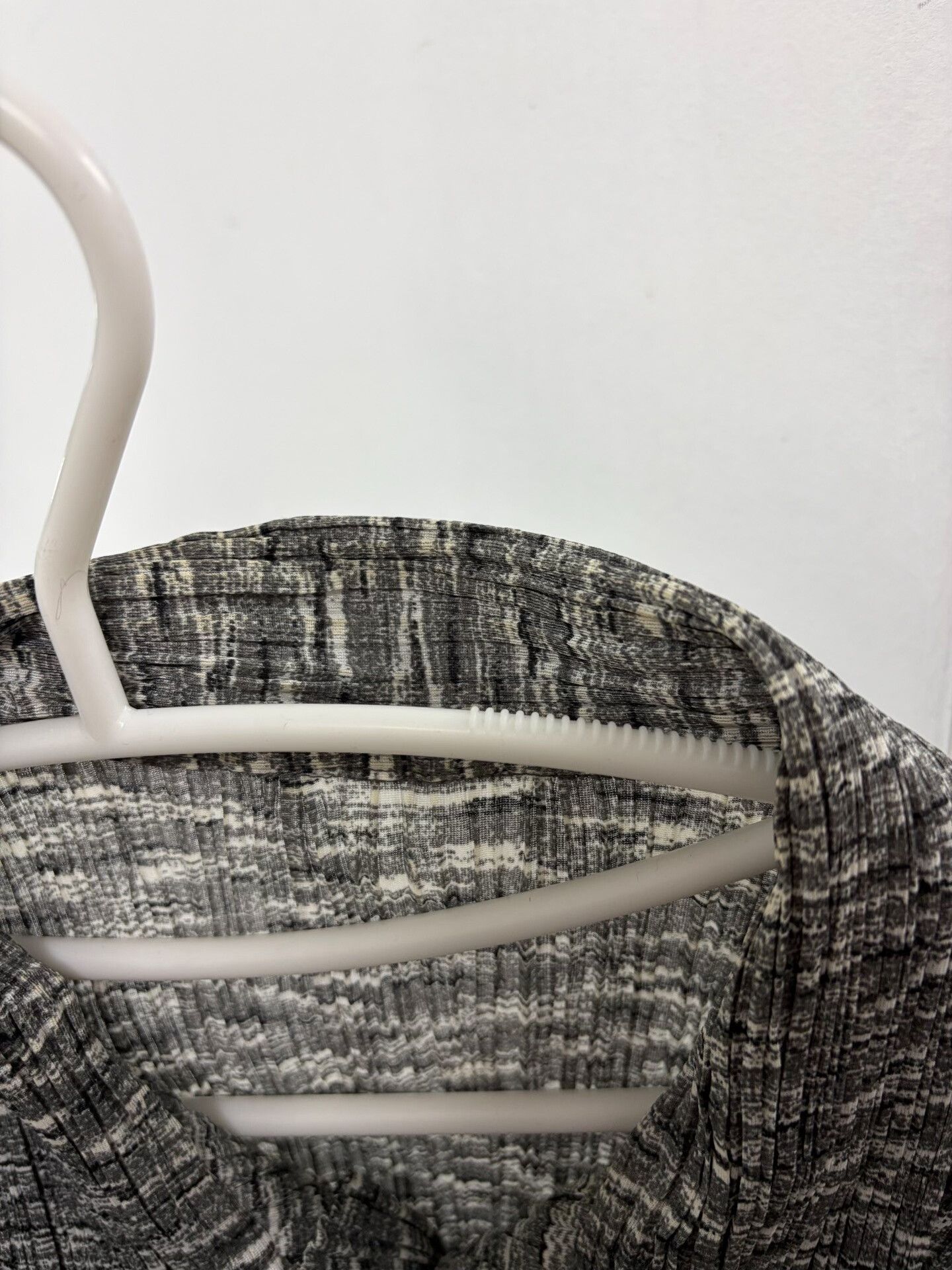 Pleats Please Issey Miyake Pleats Please Issey Miyake Short Sleeve Top Size L / US 10 / IT 46 - 5 Thumbnail
