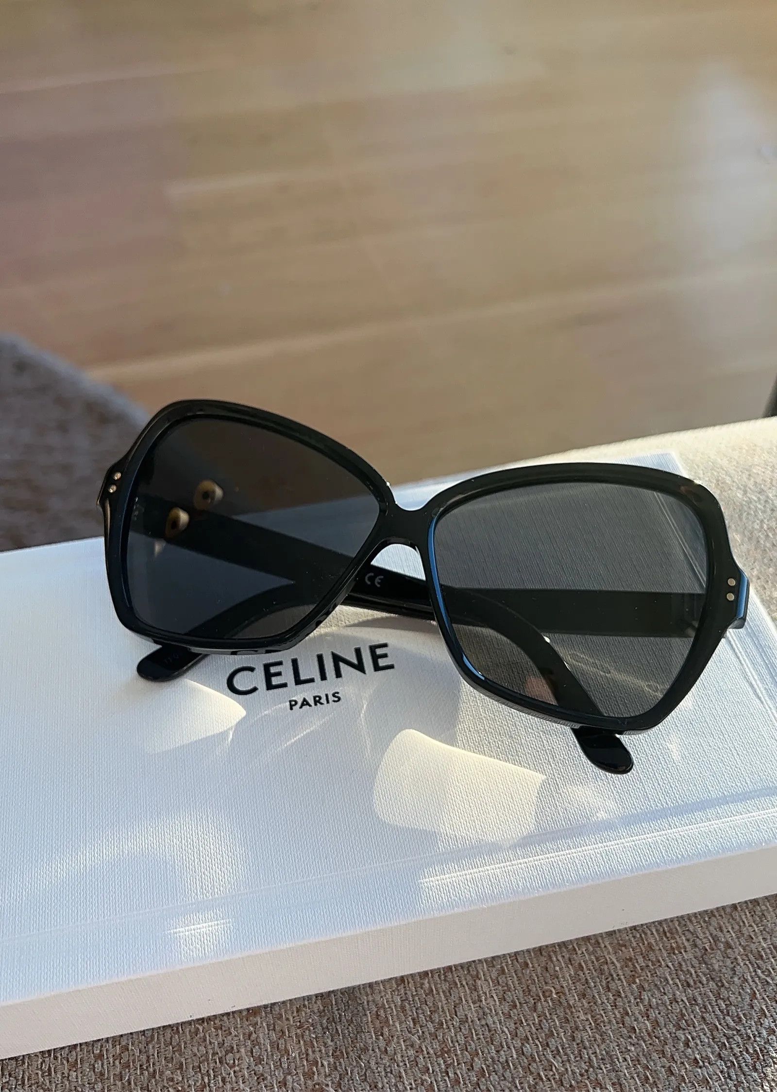Celine Celine Butterfly Sunglasses Size ONE SIZE - 2 Thumbnail