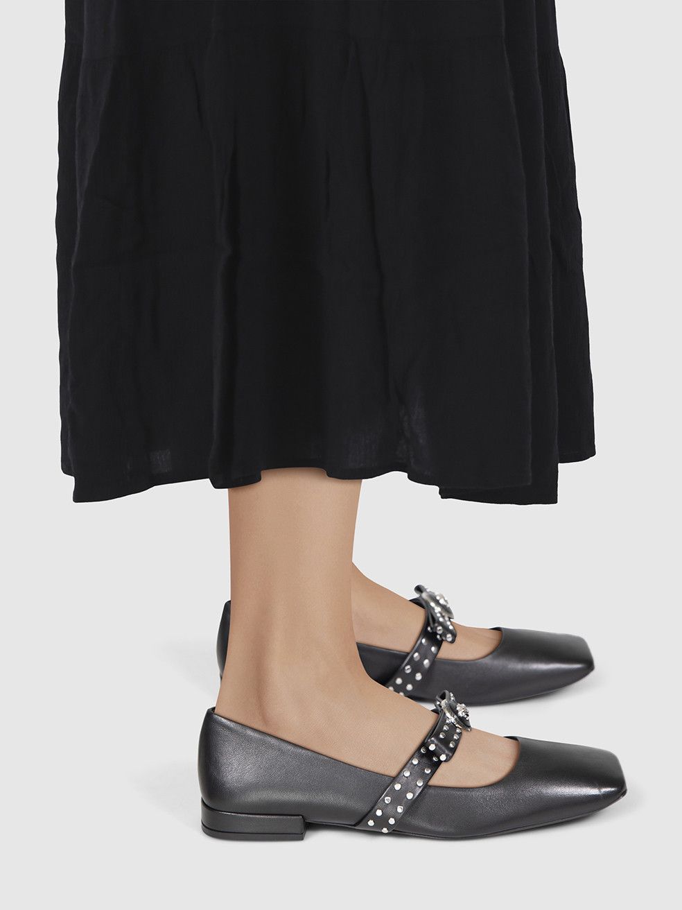 Versace Black Leather Studded Bow Ballet Flats Size US 9.5 / IT 39.5 - 2 Thumbnail