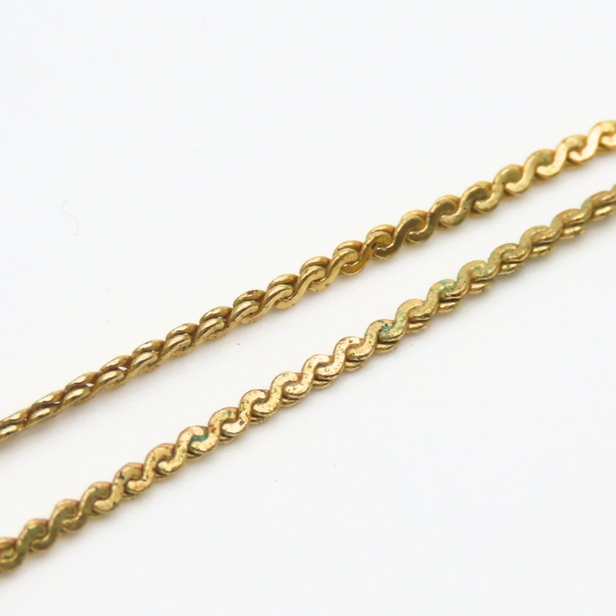 Dior Christian Dior necklace in gold-plated metal with a CD logo. Women's. Size ONE SIZE - 7 Thumbnail