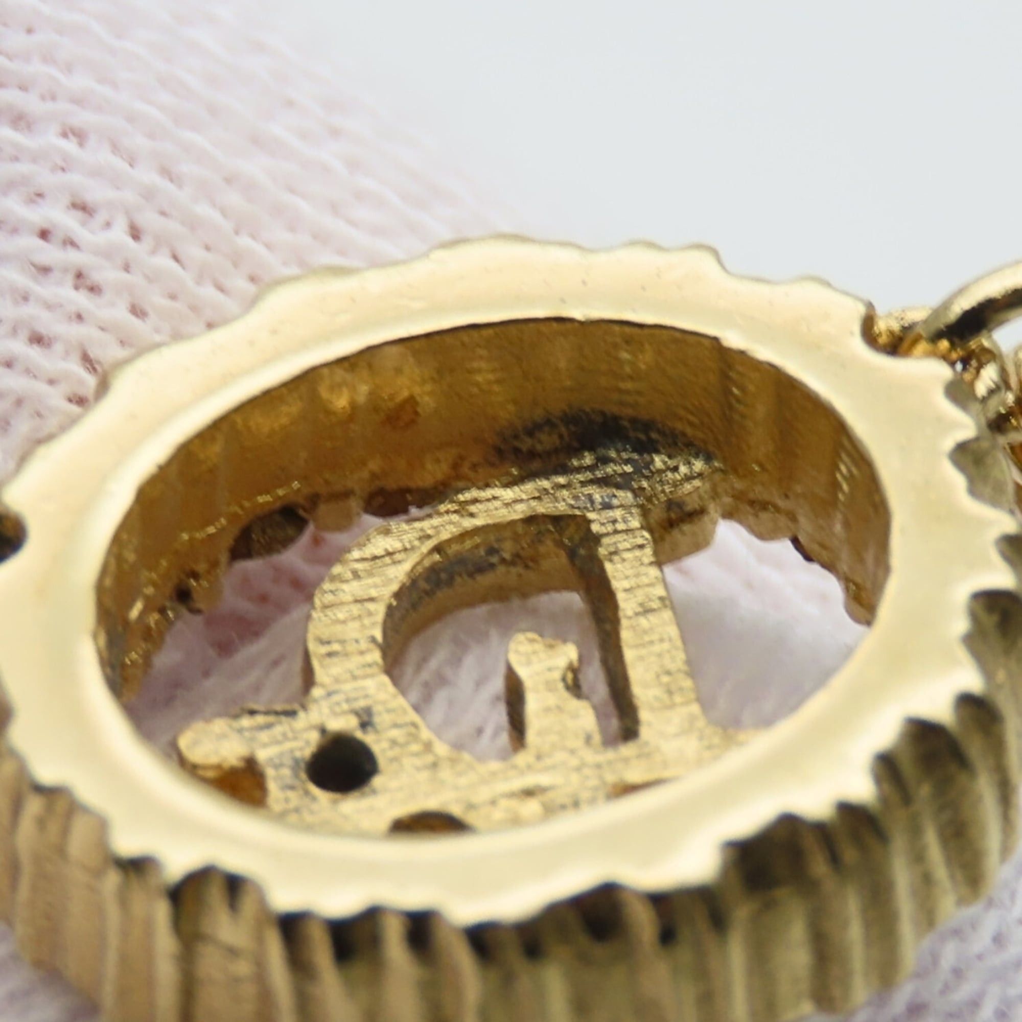 Dior Christian Dior CD logo necklace in gold GP plated metal for women. Size ONE SIZE - 6 Thumbnail