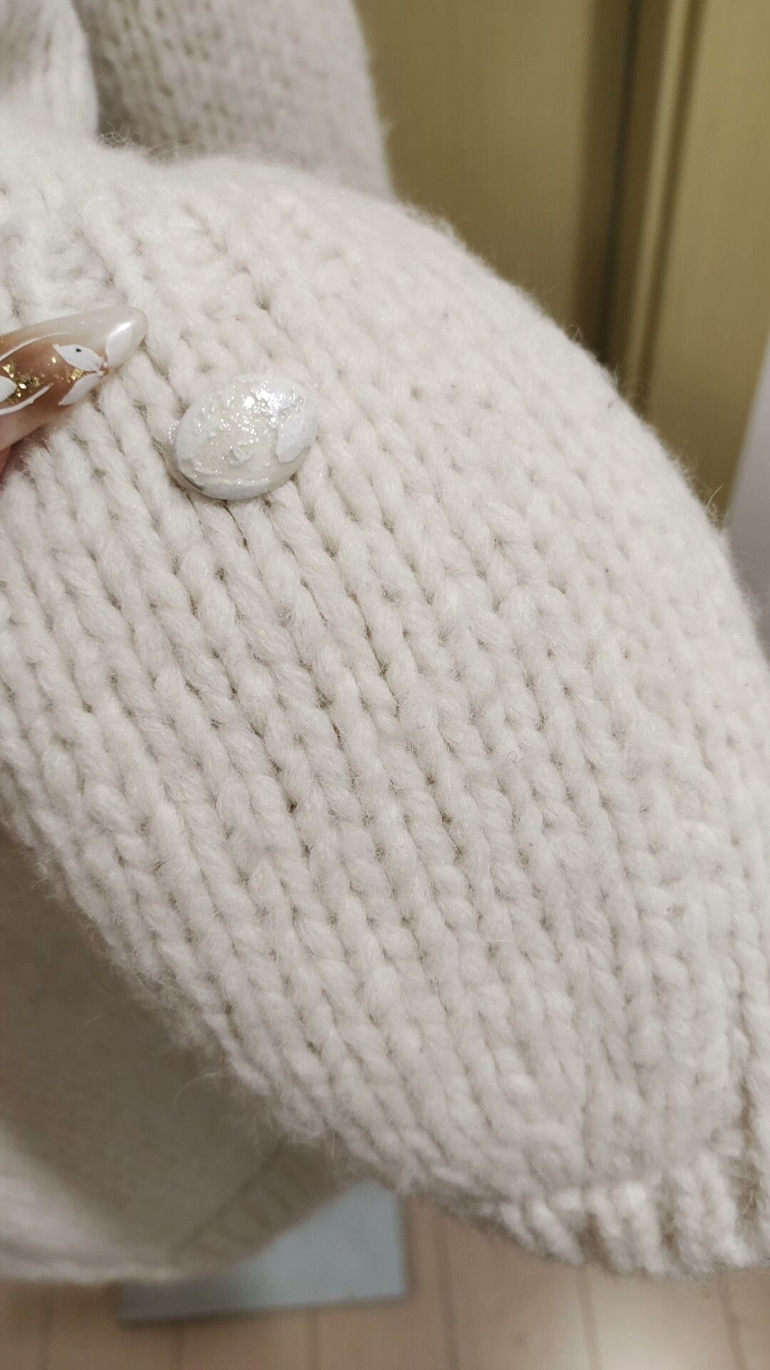 Chanel Chanel White Mid-Length Sweater Size M / US 6-8 / IT 42-44 - 6 Thumbnail