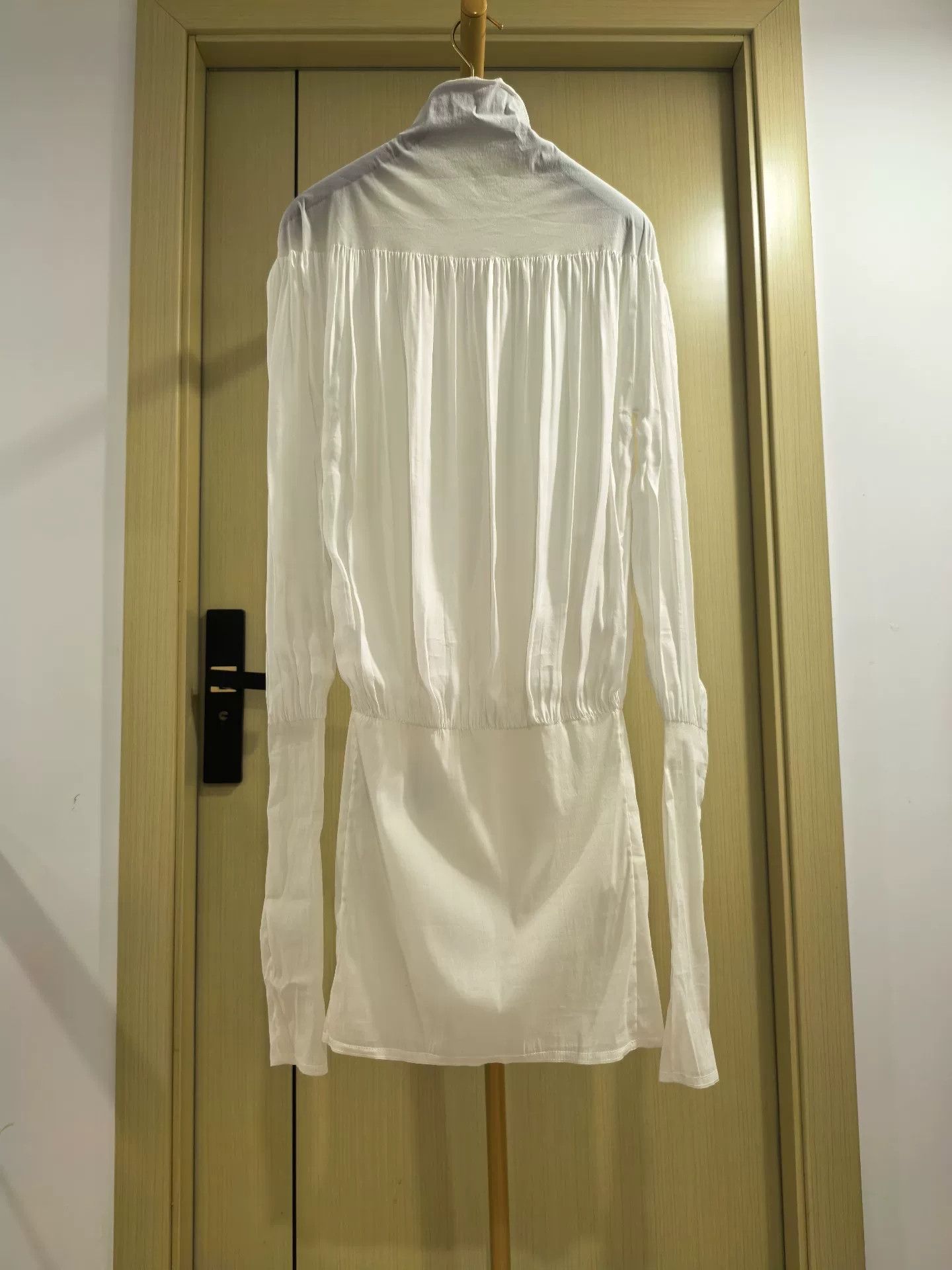 Jil Sander JIL SANDER White Silk Dress for Sale Size M / US 6-8 / IT 42-44 - 2 Thumbnail