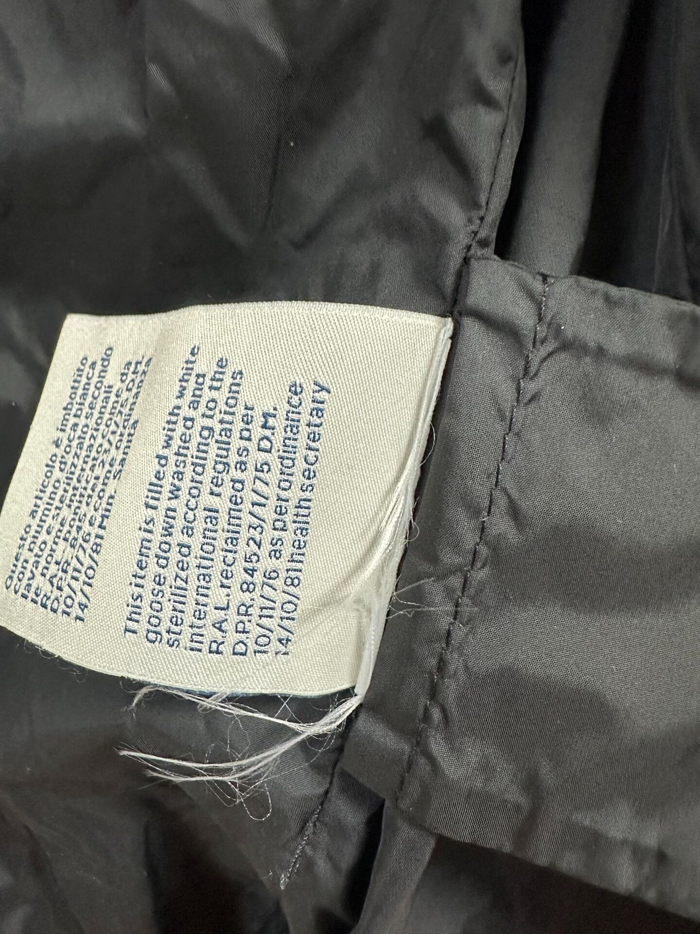 Moncler Moncler Danae Women's White Down Jacket Size XS / US 0-2 / IT 36-38 - 7 Thumbnail