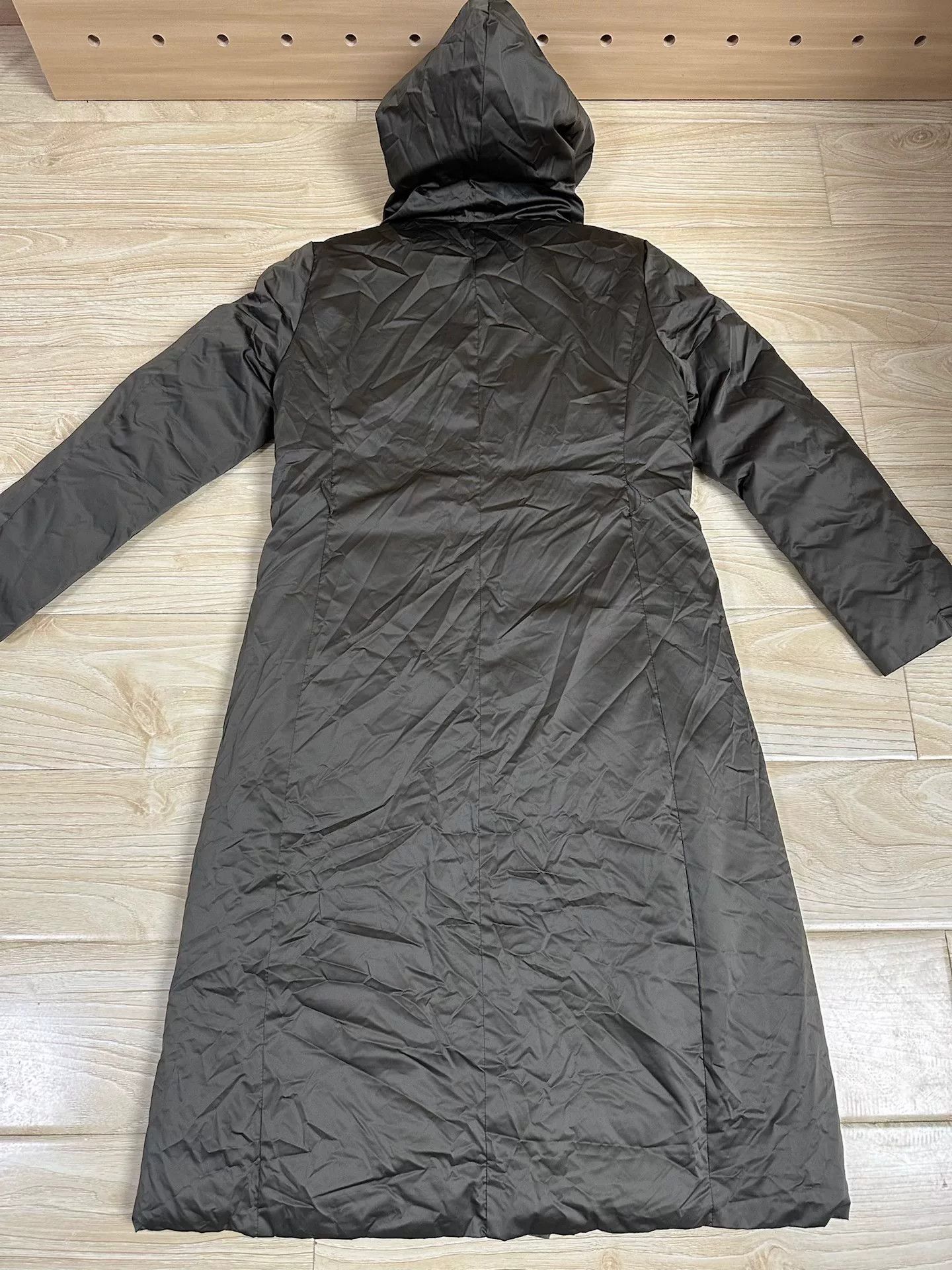 Max Mara Double-Faced Down Jacket with Belt Size M / US 6-8 / IT 42-44 - 3 Thumbnail