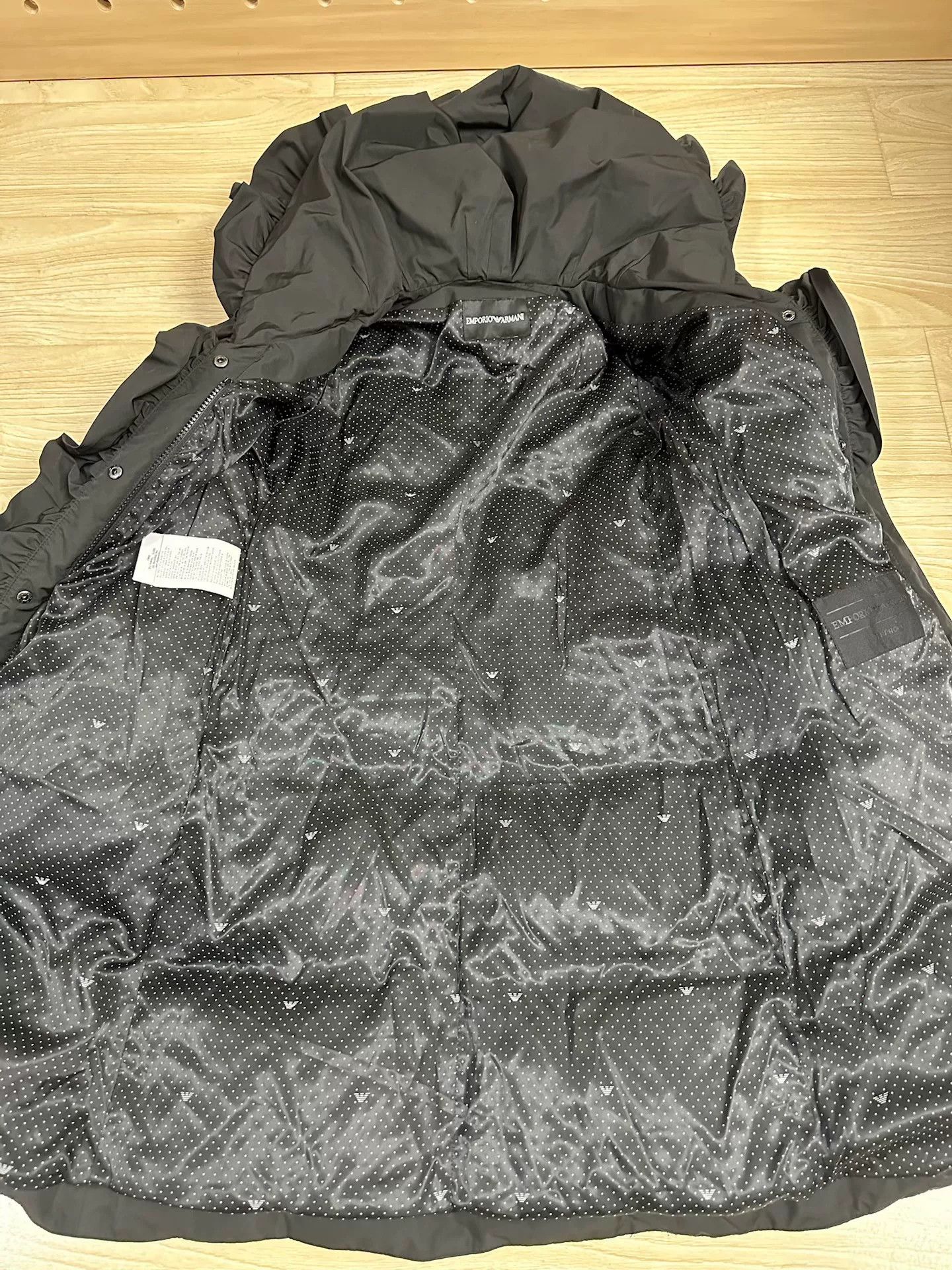 Emporio Armani Emporio Armani Lace Down Jacket Size S / US 4 / IT 40 - 3 Thumbnail