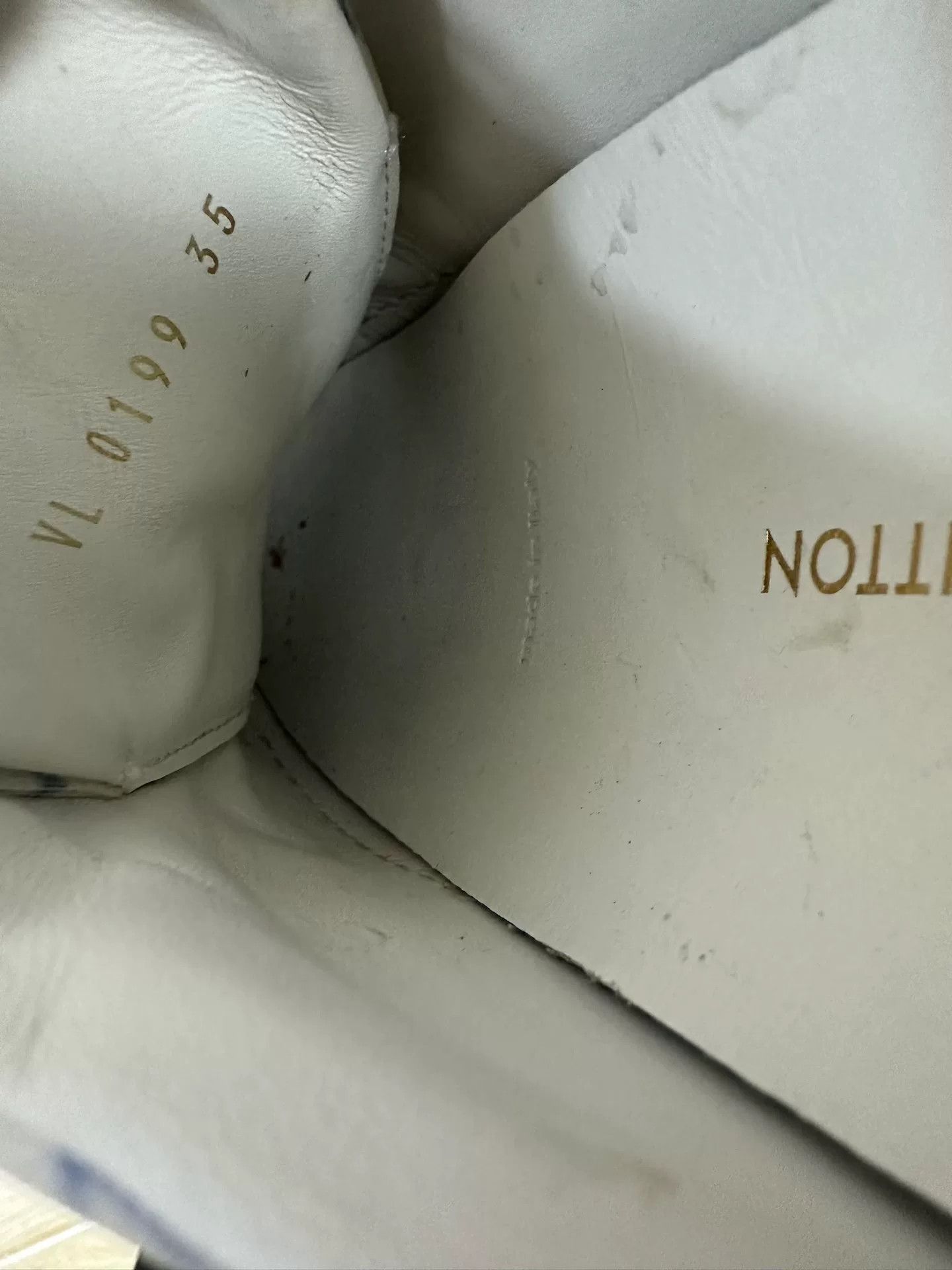 Louis Vuitton Louis Vuitton Low-Top Women's Shoes Size US 4 / IT 34 - 5 Thumbnail