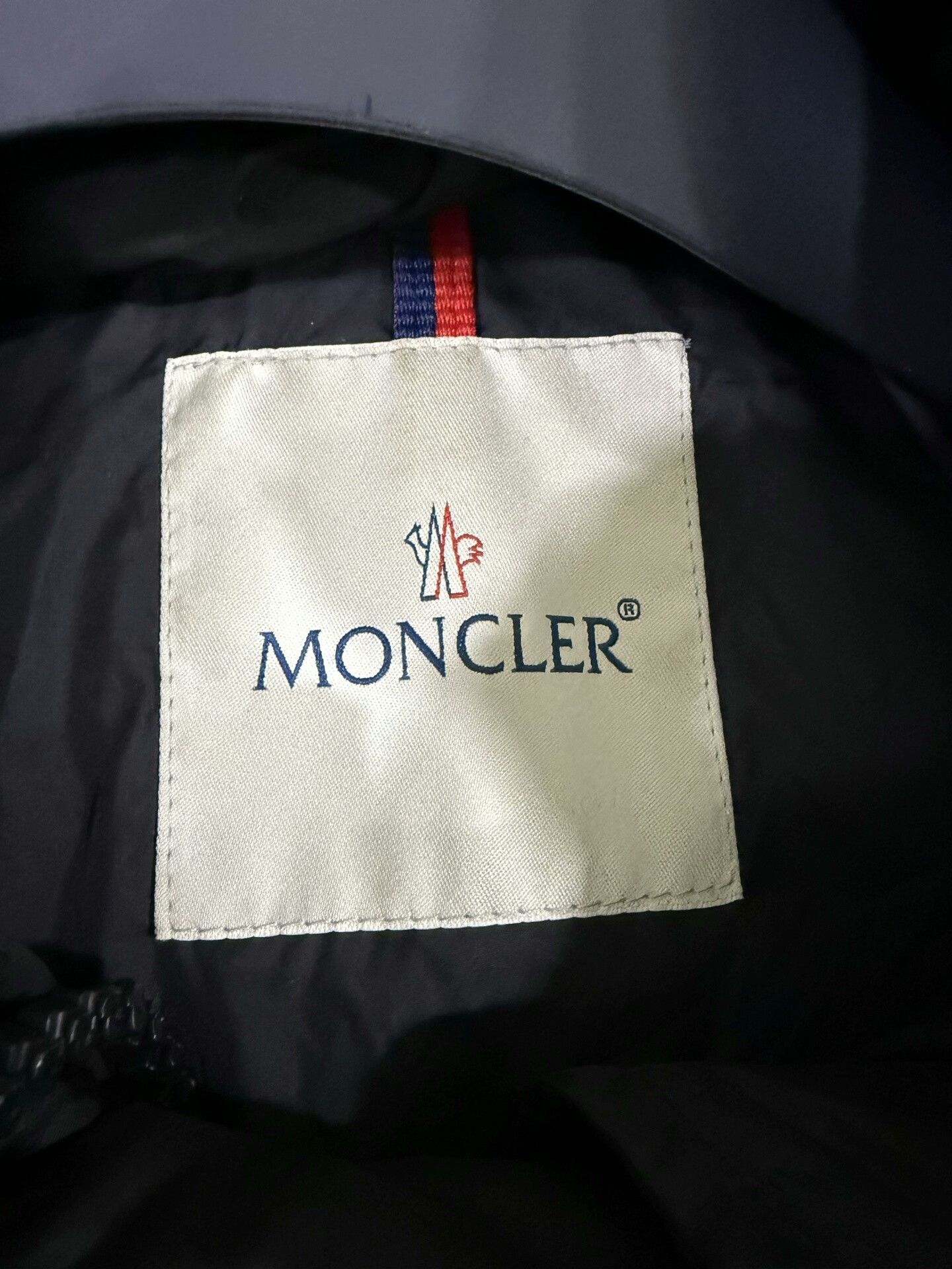 Moncler Moncler Hooded Ruffle Hem Down Jacket Size S / US 4 / IT 40 - 3 Thumbnail