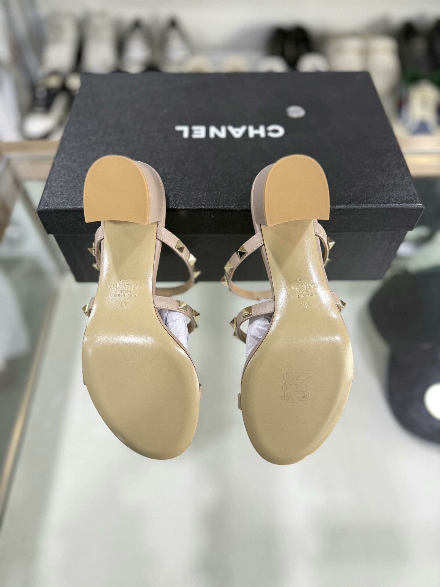 Valentino Valentino Pink Studded Heels Size 36 Size US 5 / IT 35 - 4 Thumbnail
