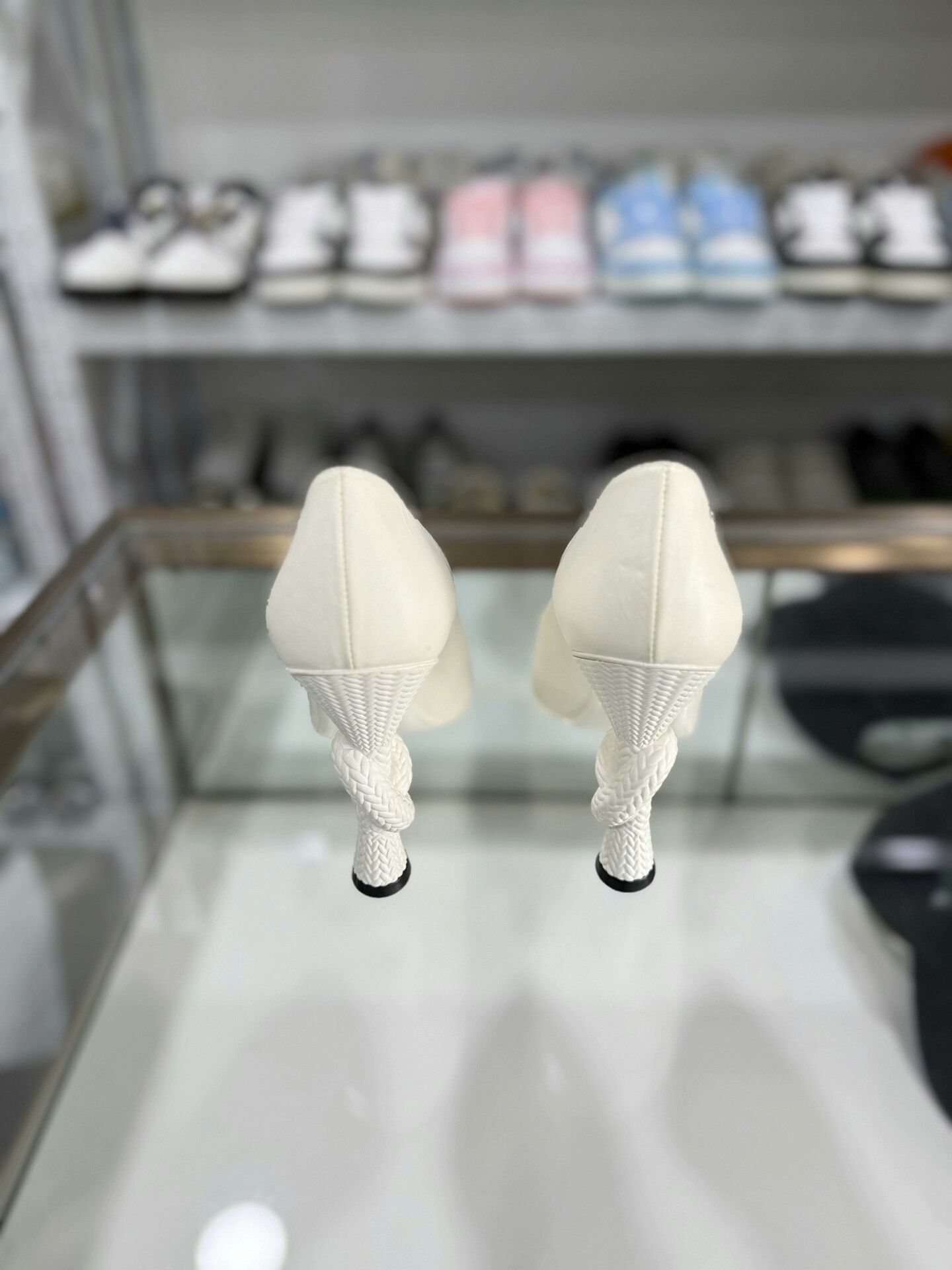Chanel Chanel Black and White Heels Size 37.5 Size US 6.5 / IT 36.5 - 3 Thumbnail