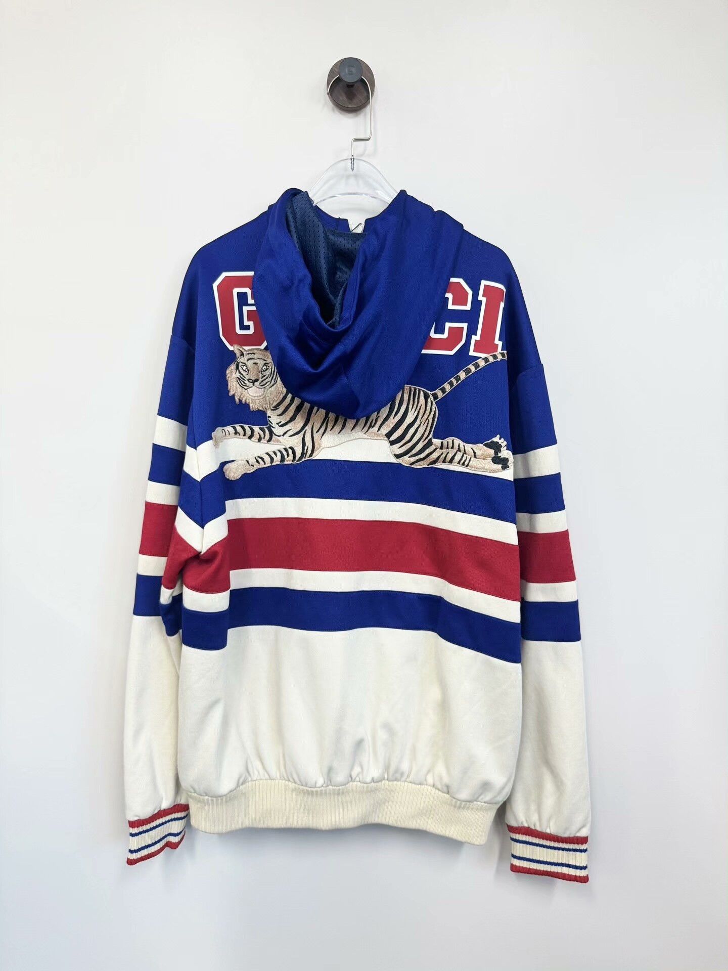 Gucci Gucci Red Blue Striped Hoodie XS Size US XS / EU 42 / 0 - 2 Thumbnail
