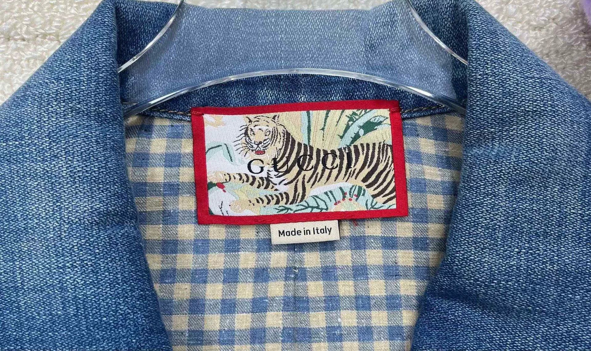 Gucci Gucci Tiger Embroidered Denim Jacket Size US S / EU 44-46 / 1 - 3 Thumbnail