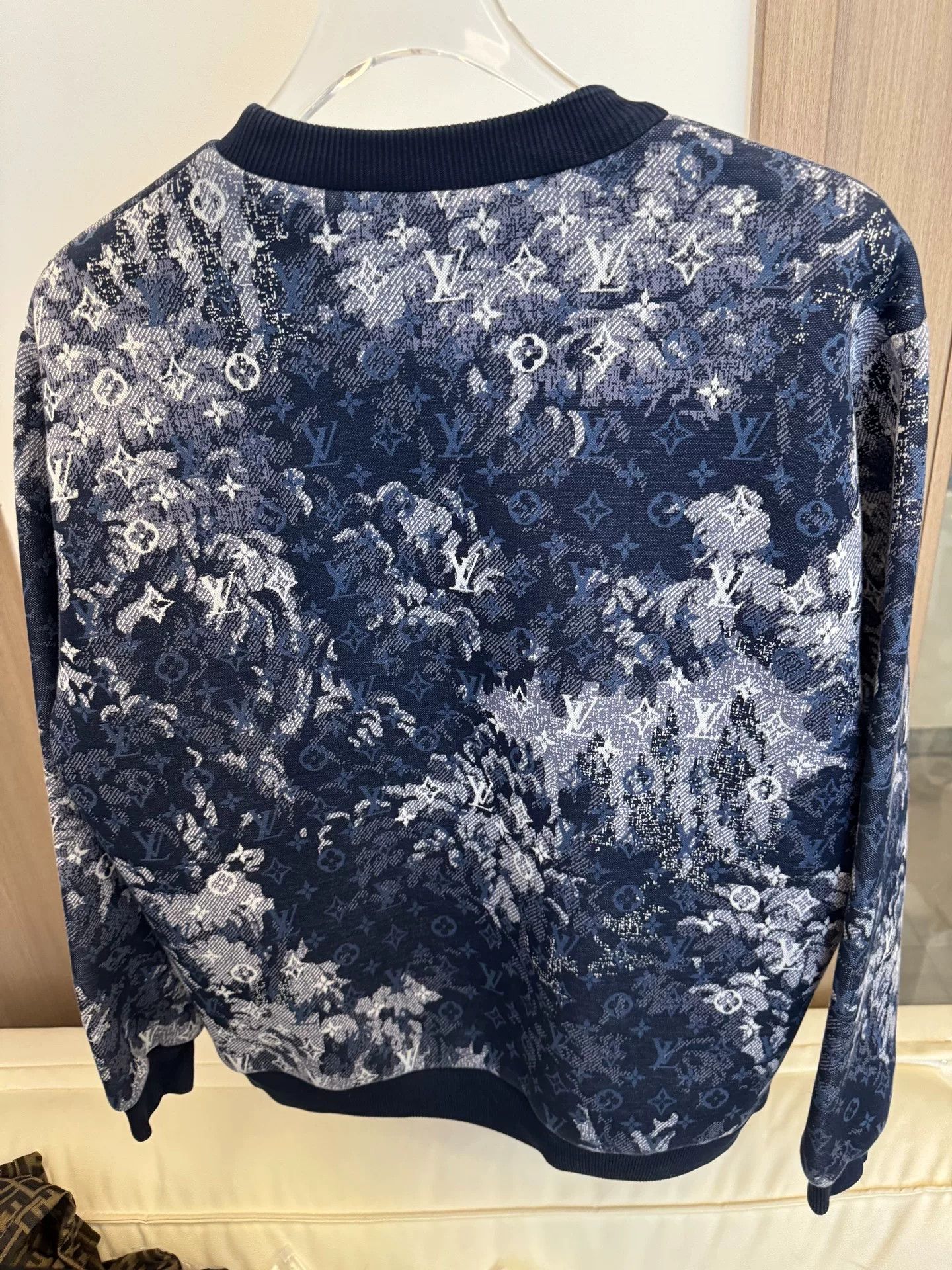 Louis Vuitton Louis Vuitton Space Cotton Hoodie Size L Size US L / EU 52-54 / 3 - 2 Thumbnail