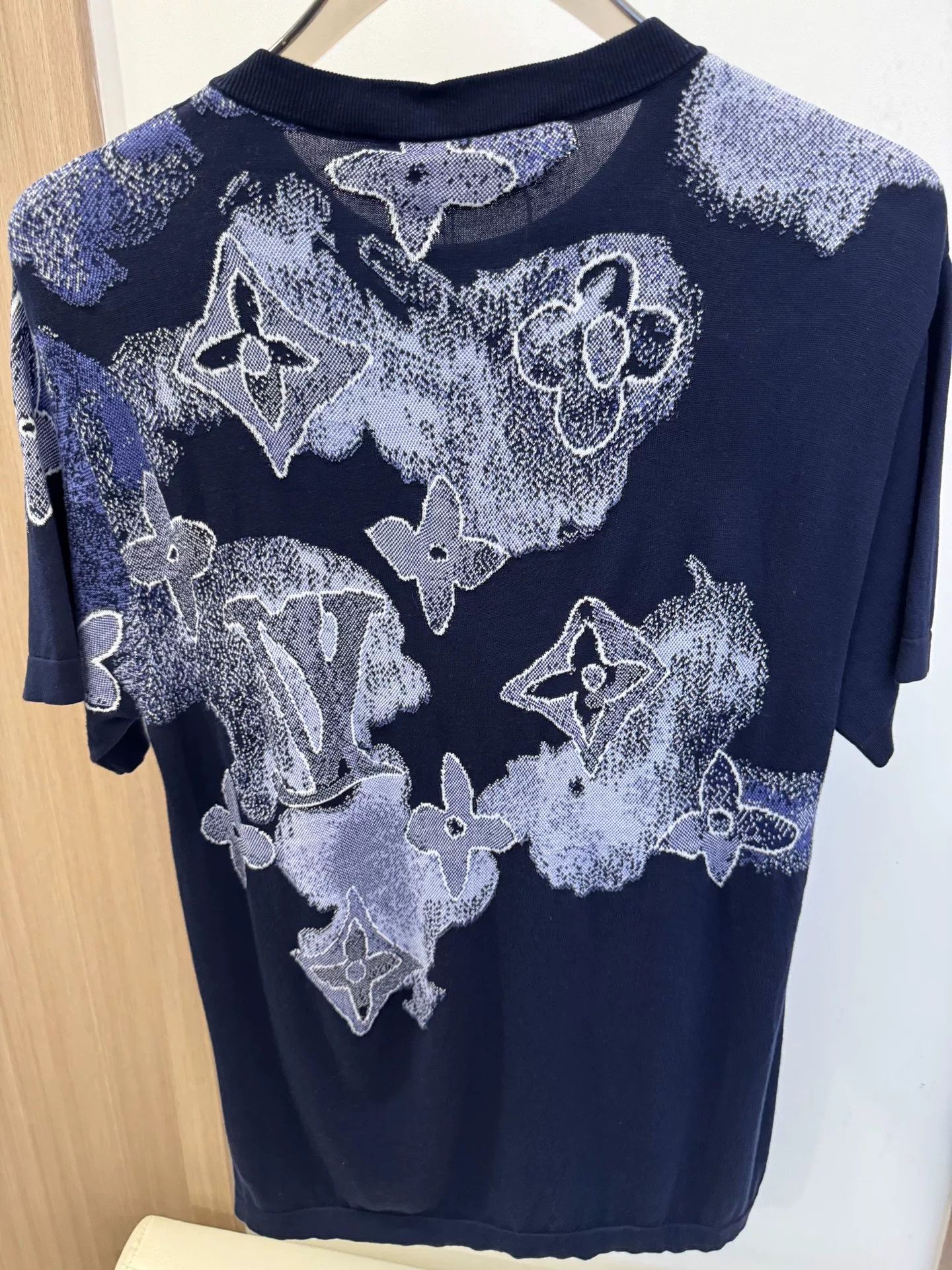 Louis Vuitton Louis Vuitton Blue Ink-Patterned Knit Tee Size US M / EU 48-50 / 2 - 2 Thumbnail