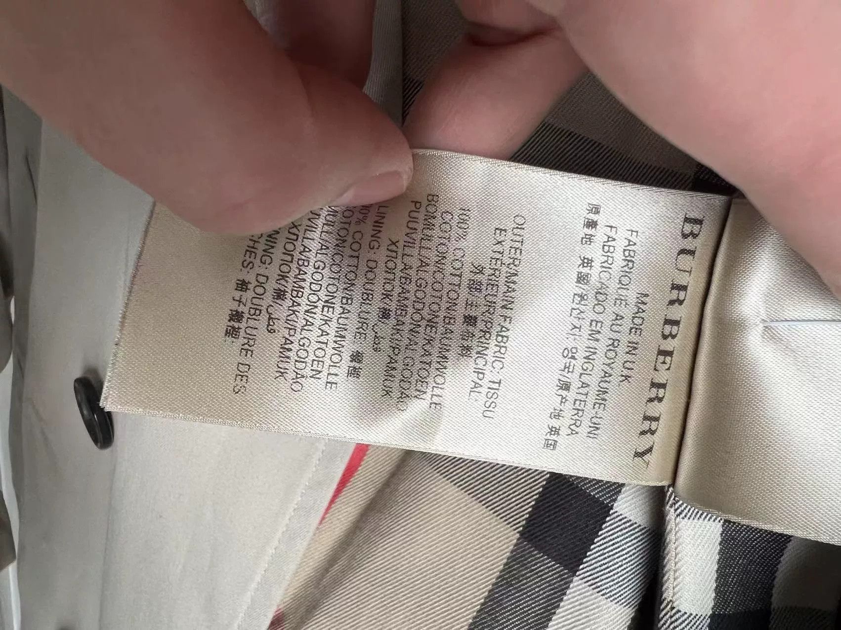Burberry Burberry Double-Breasted Trench Coat in Beige Size US S / EU 44-46 / 1 - 3 Thumbnail