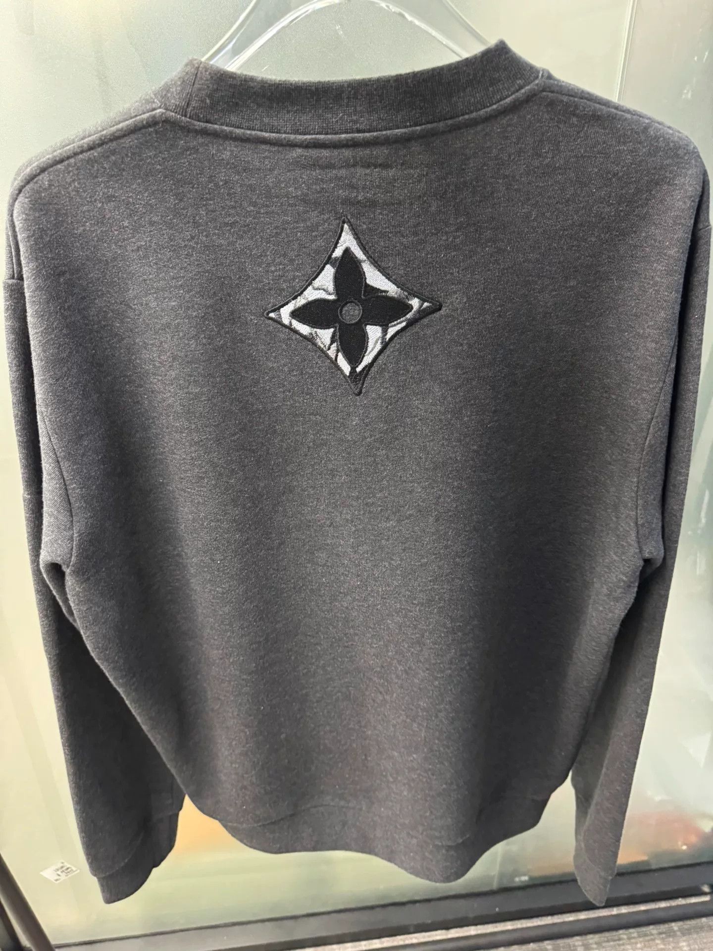 Louis Vuitton Louis Vuitton SS24 Logo Embroidered Hoodie Size US L / EU 52-54 / 3 - 2 Thumbnail