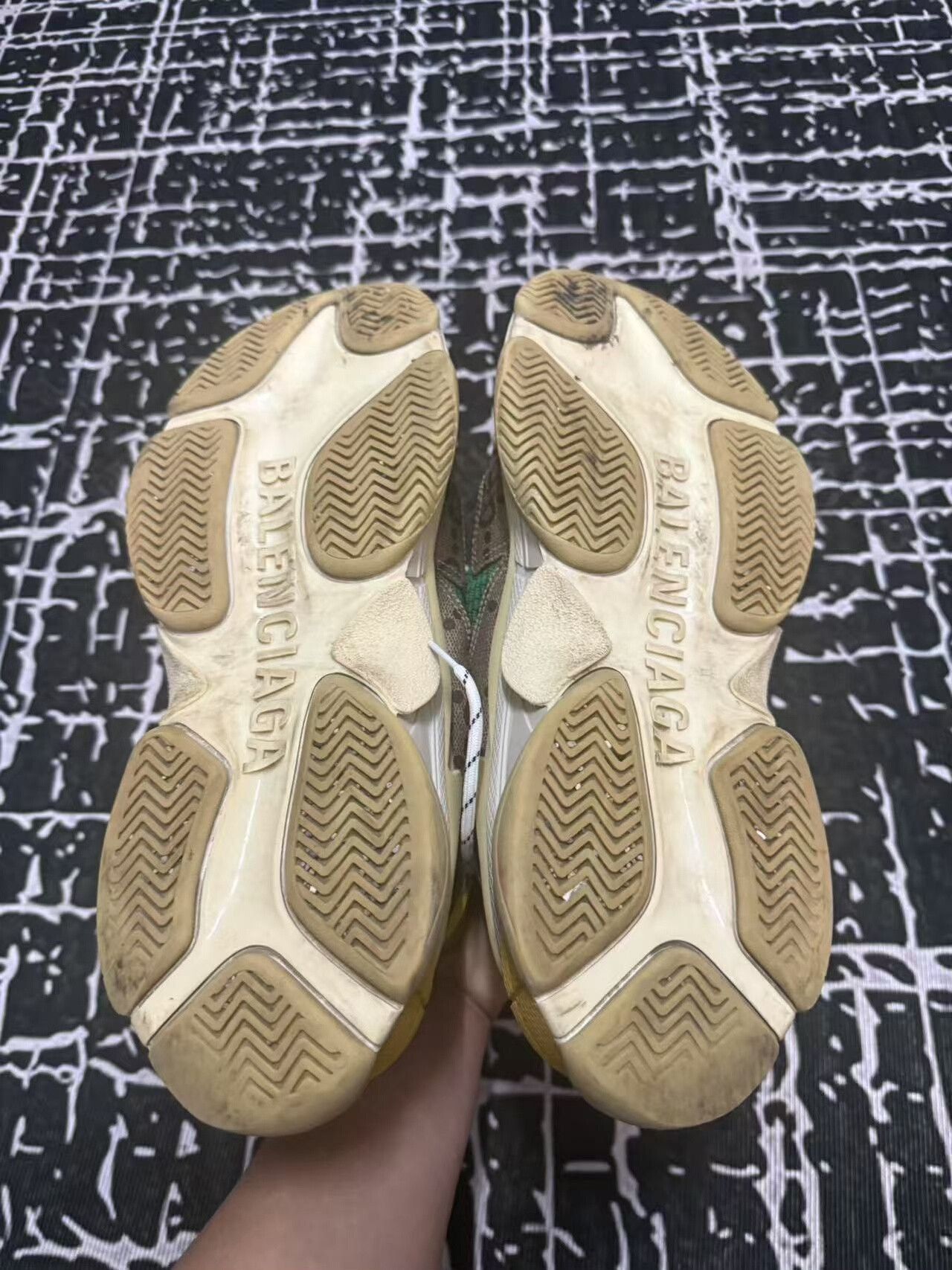 Balenciaga Gucci x Balenciaga Triple S Sneakers Size US 10 / EU 43 - 5 Thumbnail
