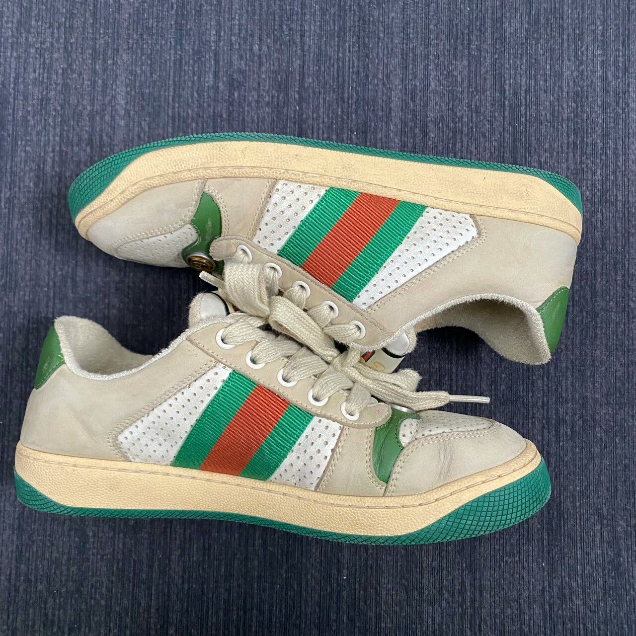 Gucci Gucci GG Enamel Sneaker Size 36 Size US 6 / EU 39 - 5 Thumbnail
