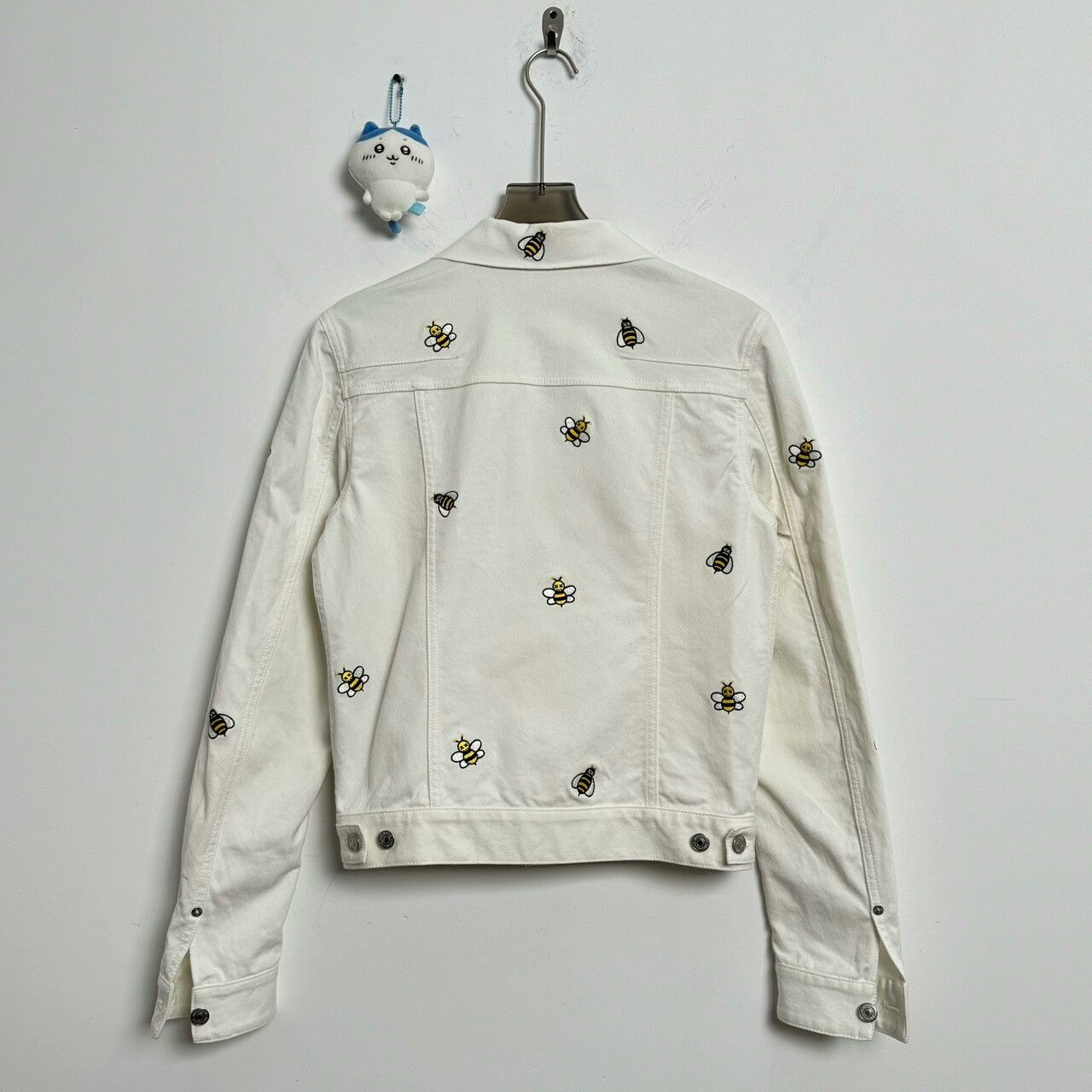 Dior Dior Bee Print Denim Jacket Size M / US 6-8 / IT 42-44 - 2 Thumbnail