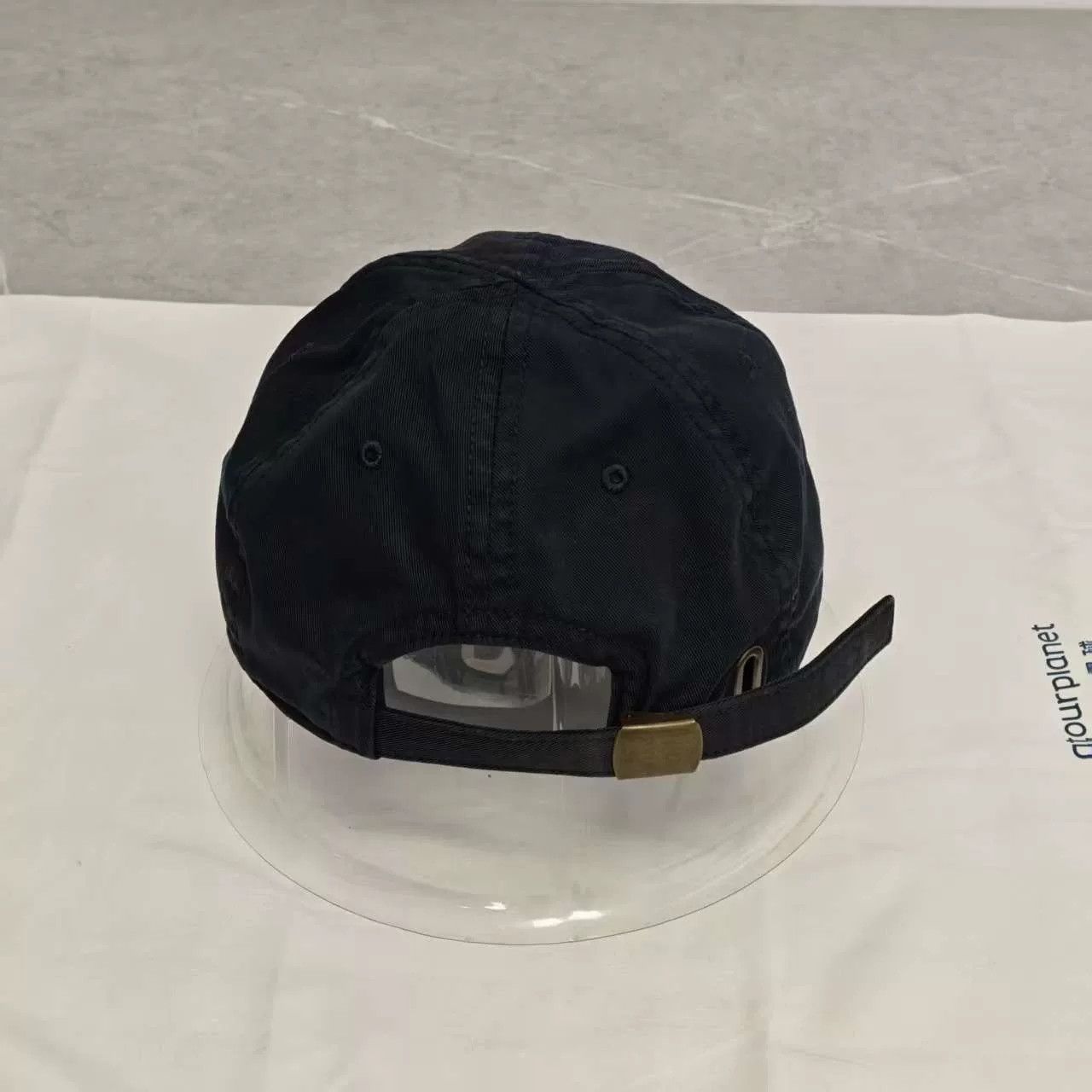 Balenciaga Balenciaga 2017 Black Baseball Cap Size ONE SIZE - 2 Thumbnail