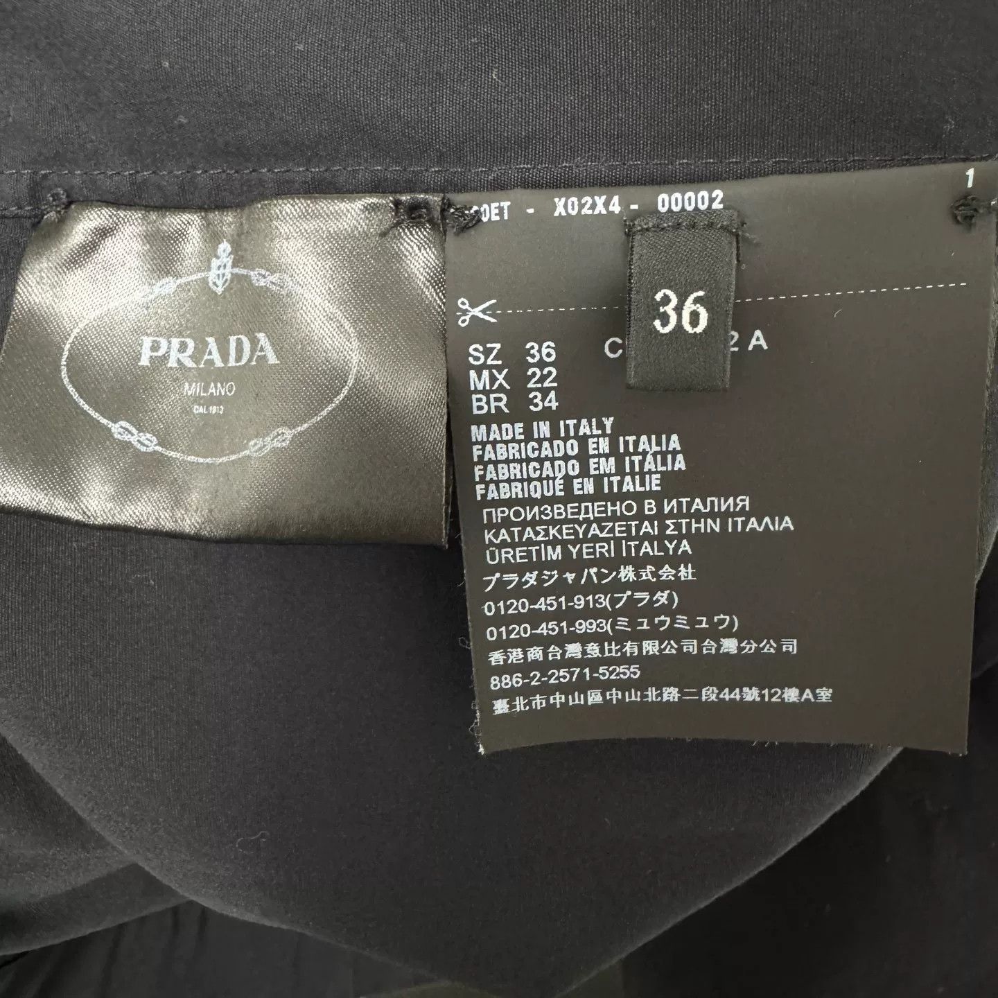 Prada Black Patterned Logo Button-Up Shirt Size XS / US 0-2 / IT 36-38 - 4 Thumbnail