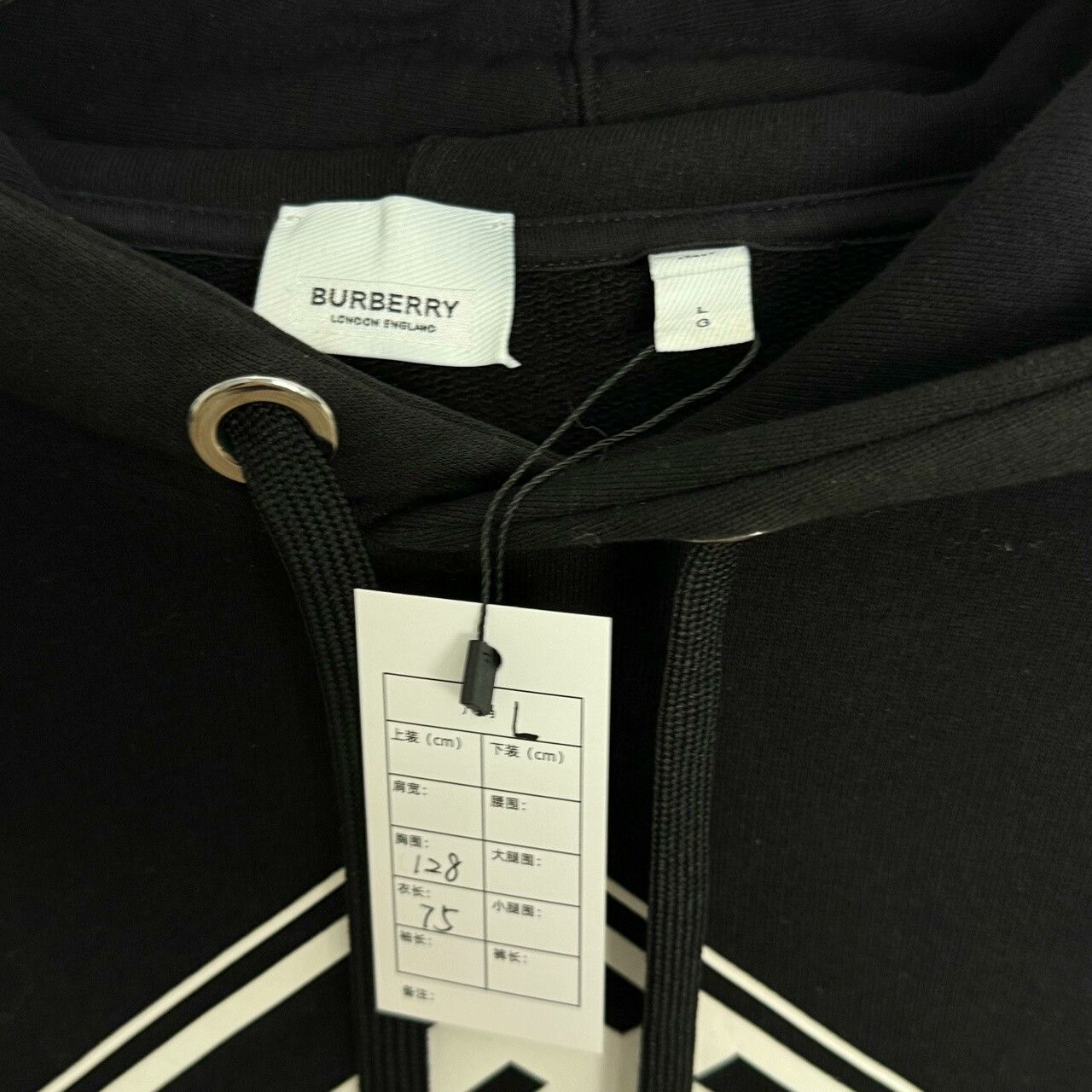 Burberry Burberry TB Logo Hoodie Size L Size US L / EU 52-54 / 3 - 3 Thumbnail