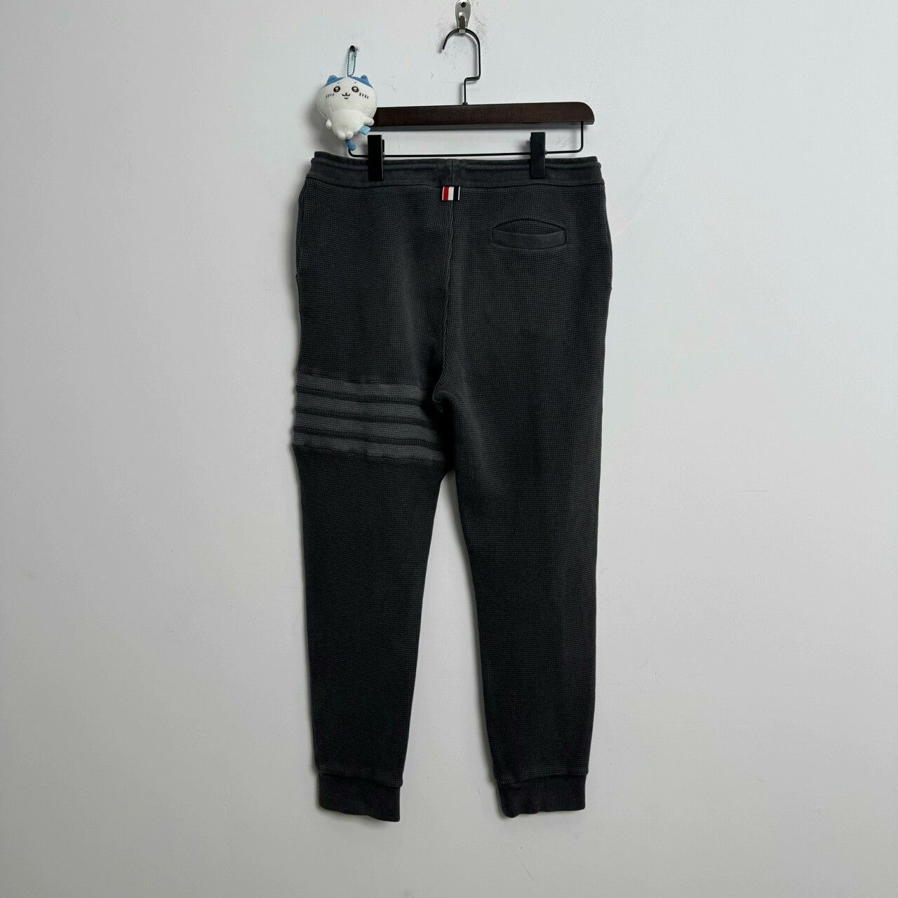 Thom Browne THOM BROWNE Black Gray Waffle Sweatpants Size US 28 / EU 44 - 2 Thumbnail
