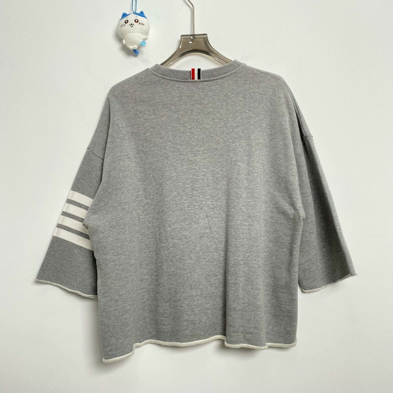 Thom Browne Thom Browne Three-Quarter Sleeve Sweatshirt Size US L / EU 52-54 / 3 - 2 Thumbnail