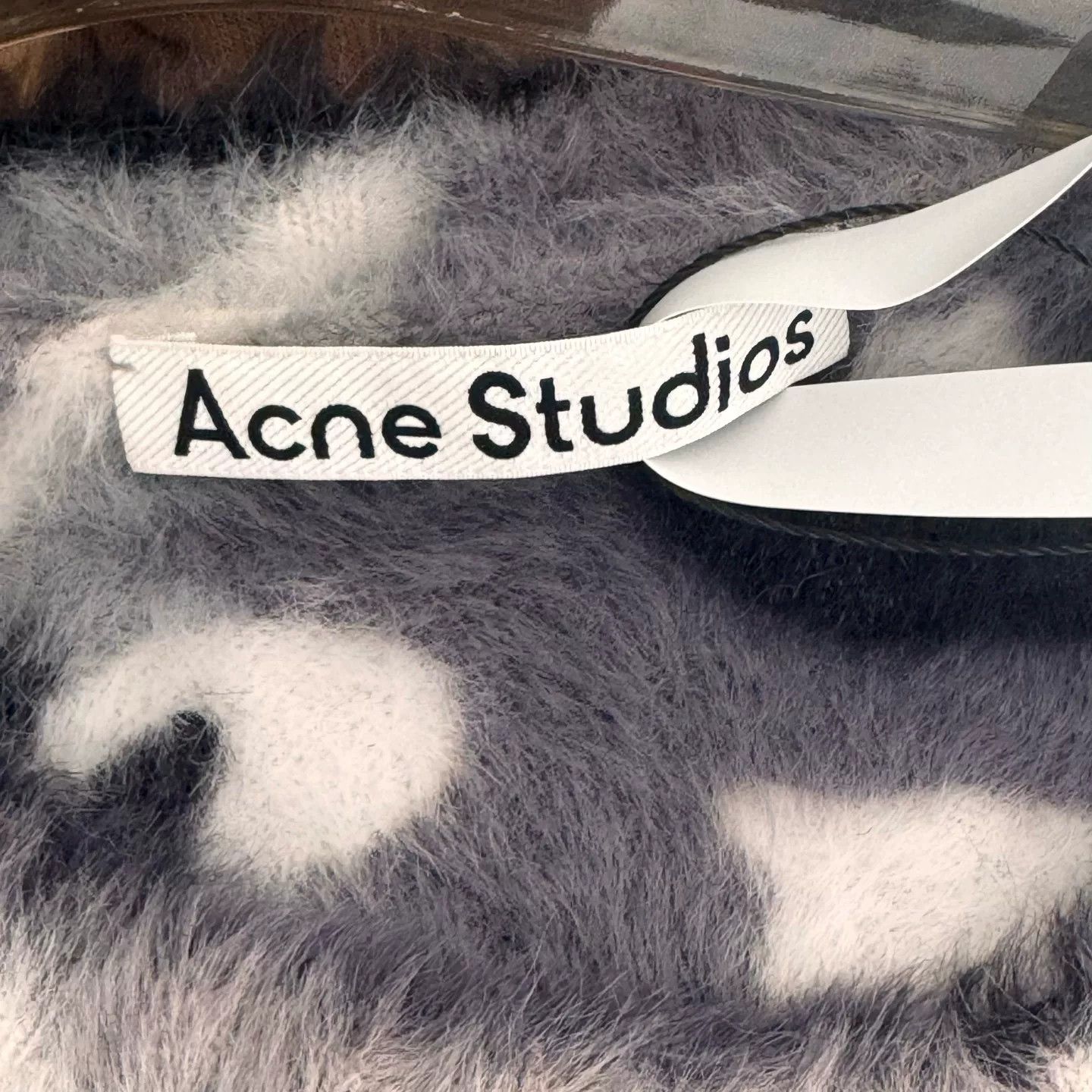 Acne Studios Acne Studios Leopard Print Sweater Size S / US 4 / IT 40 - 4 Thumbnail