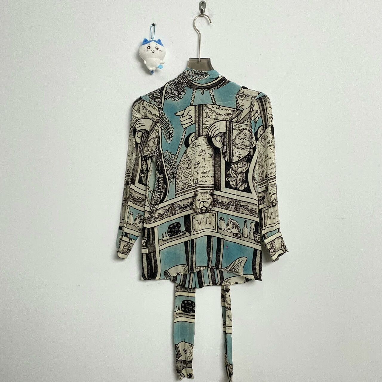Gucci Gucci Silk Comic Shirt Size 36 Size XS / US 0-2 / IT 36-38 - 2 Thumbnail
