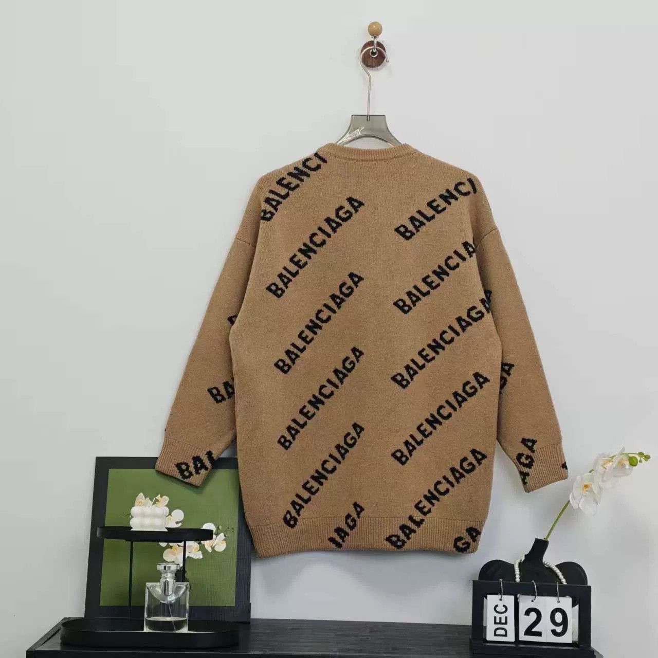 Balenciaga Balenciaga Logo Knit Sweater Size Small Size US S / EU 44-46 / 1 - 2 Thumbnail