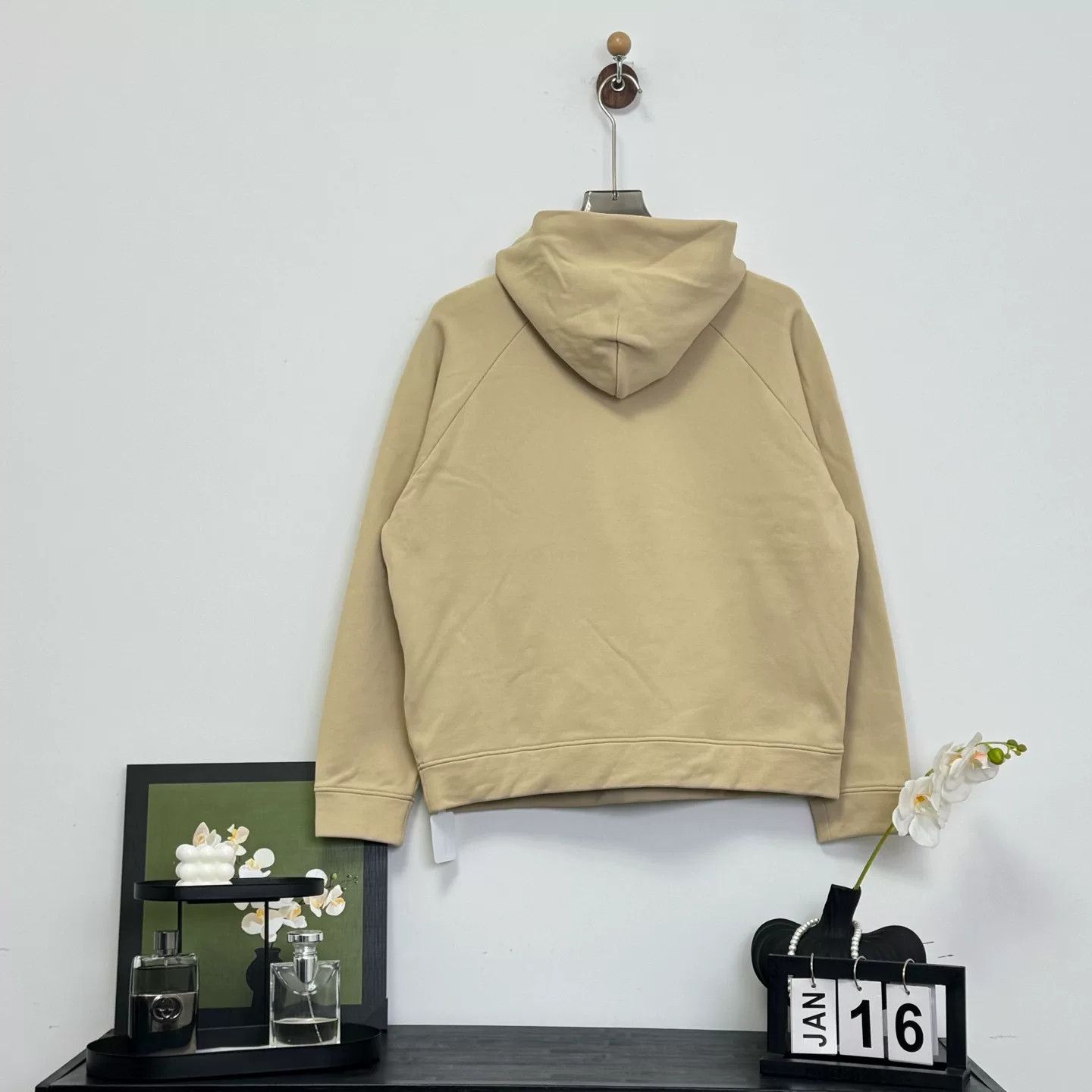 Fendi Fendi Beige Graffiti Embroidered Hoodie Size US M / EU 48-50 / 2 - 2 Thumbnail