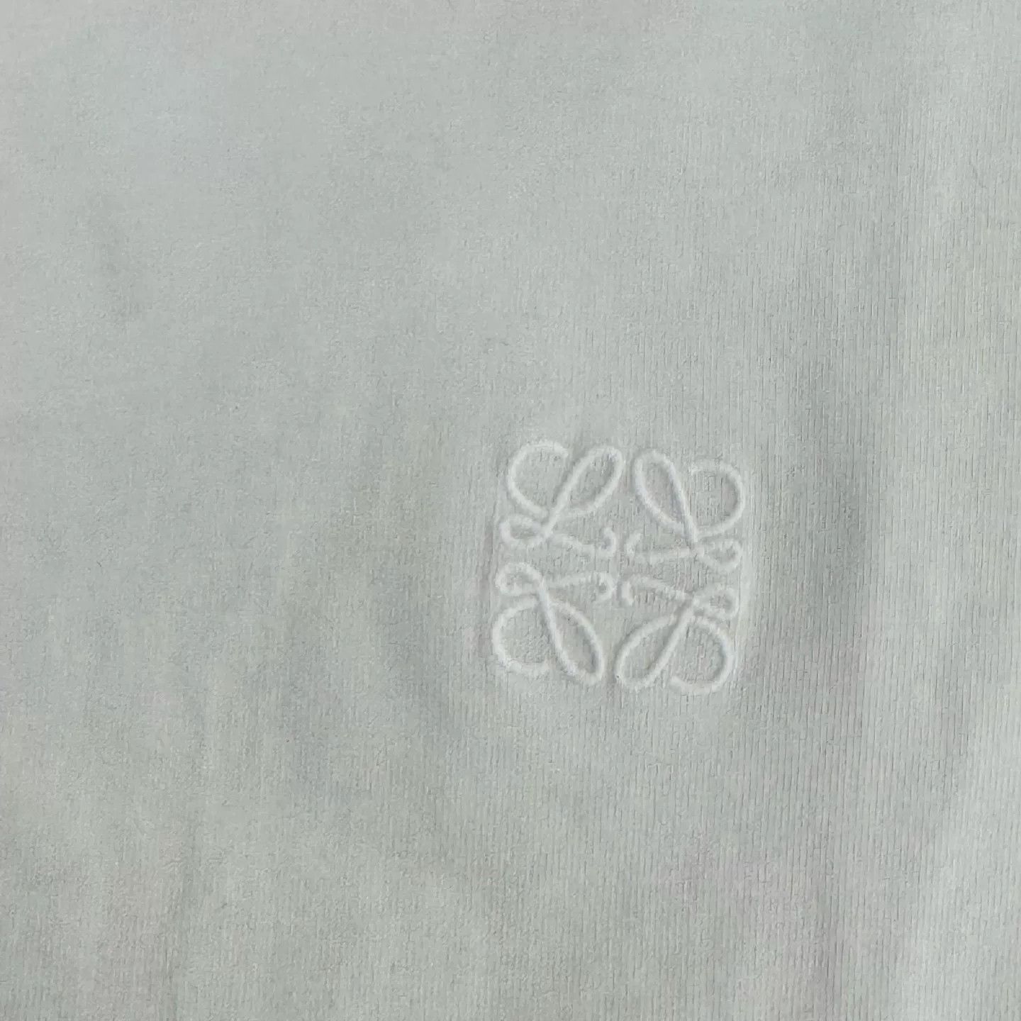 Loewe Loewe White Embroidered Logo Short Sleeve Tee Size XS / US 0-2 / IT 36-38 - 5 Thumbnail