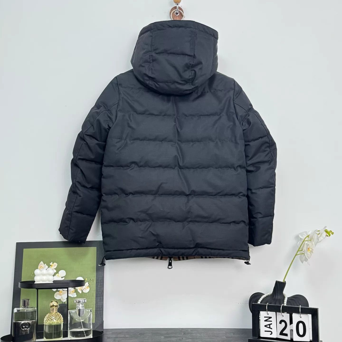 Burberry Burberry Plaid Colorblock Reversible Down Jacket Size US S / EU 44-46 / 1 - 2 Thumbnail