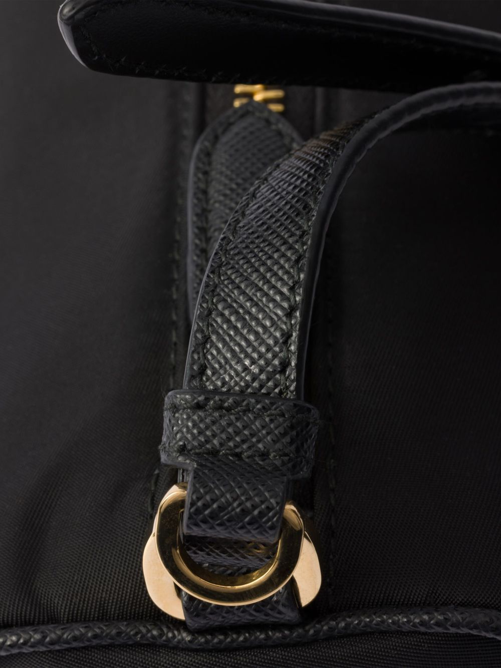 RE-NYLON POUCH